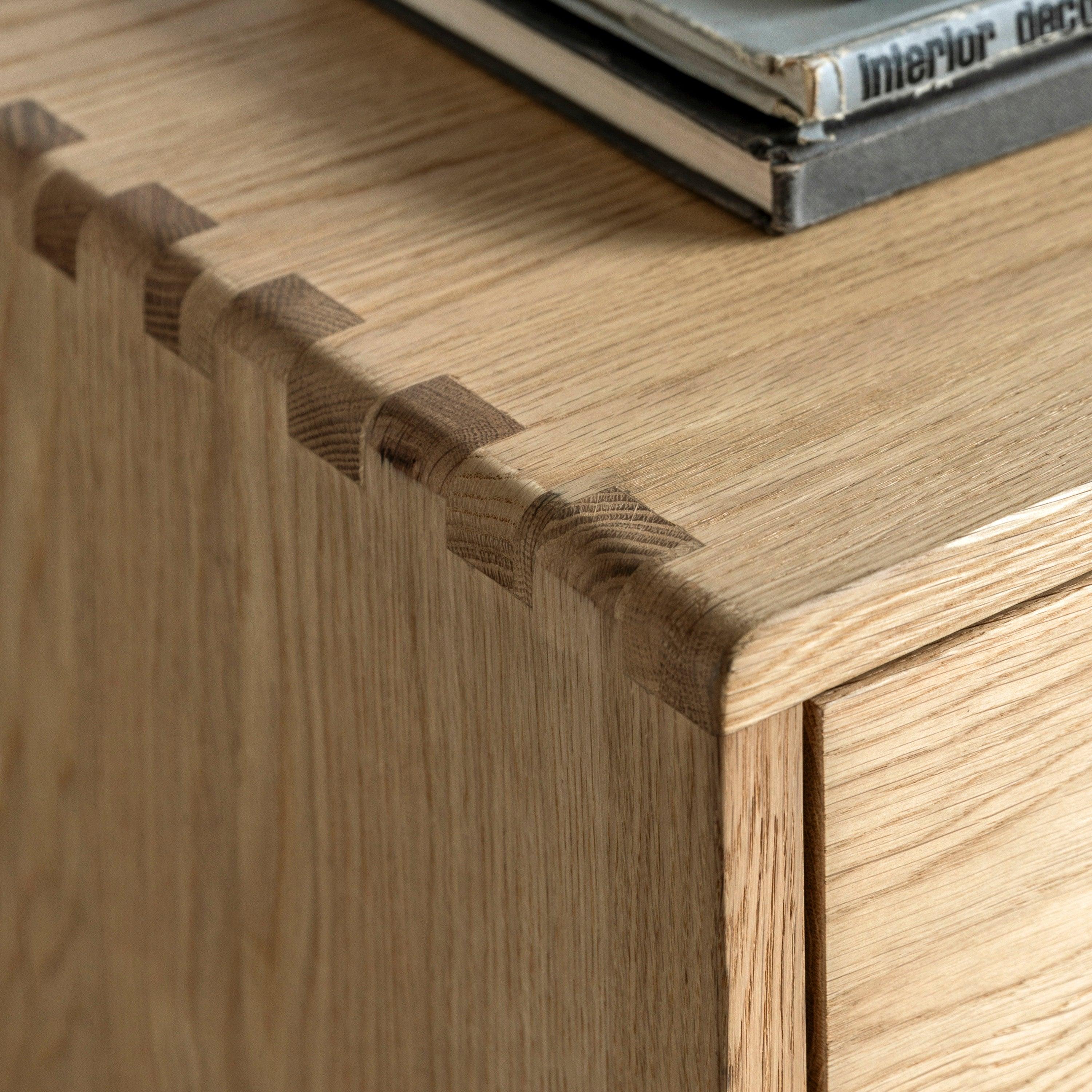 Artisan 5 Drawer Chest Natural Oak Wood - Maison Rêves UK