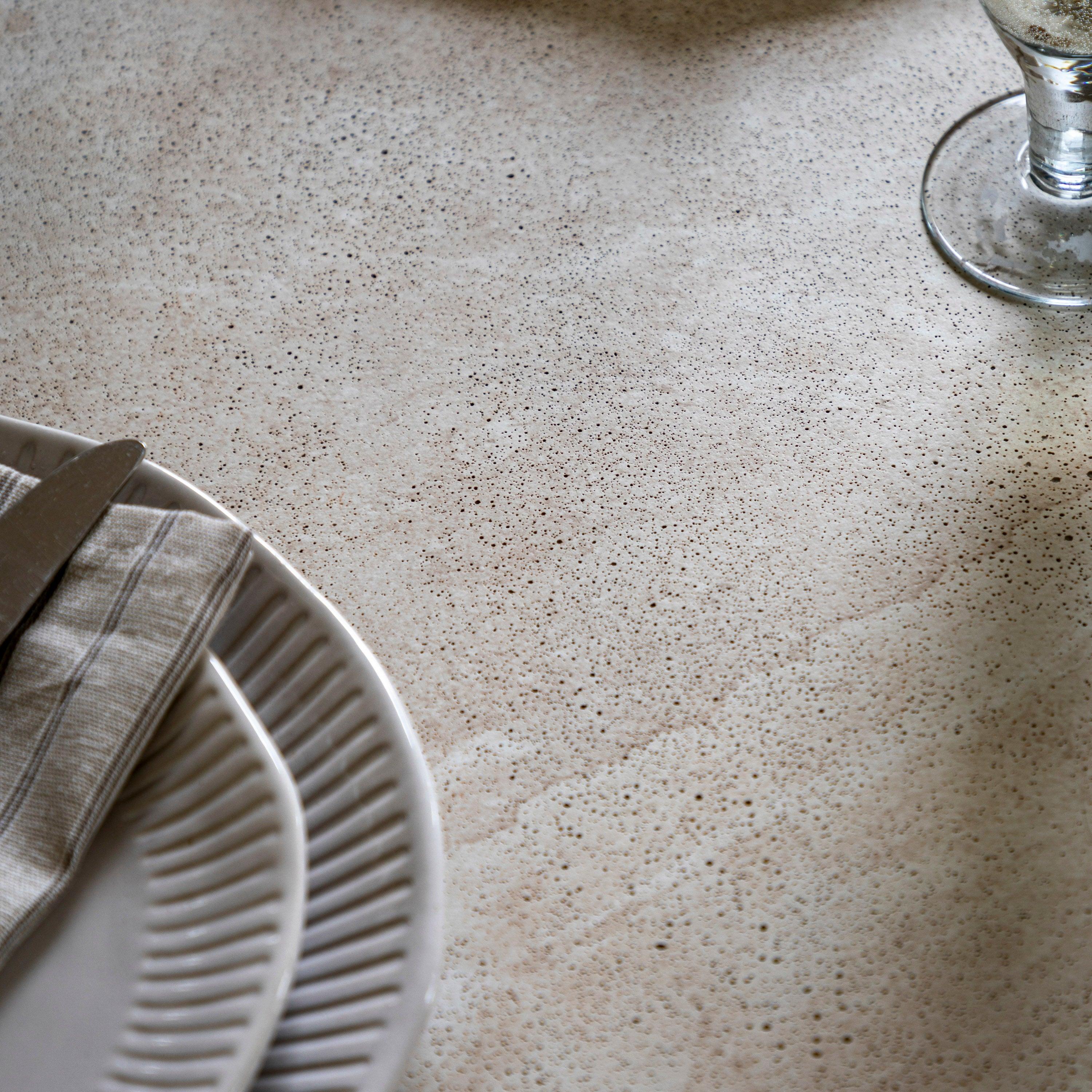 Cima Travertine Round Dining Table - Maison Rêves UK