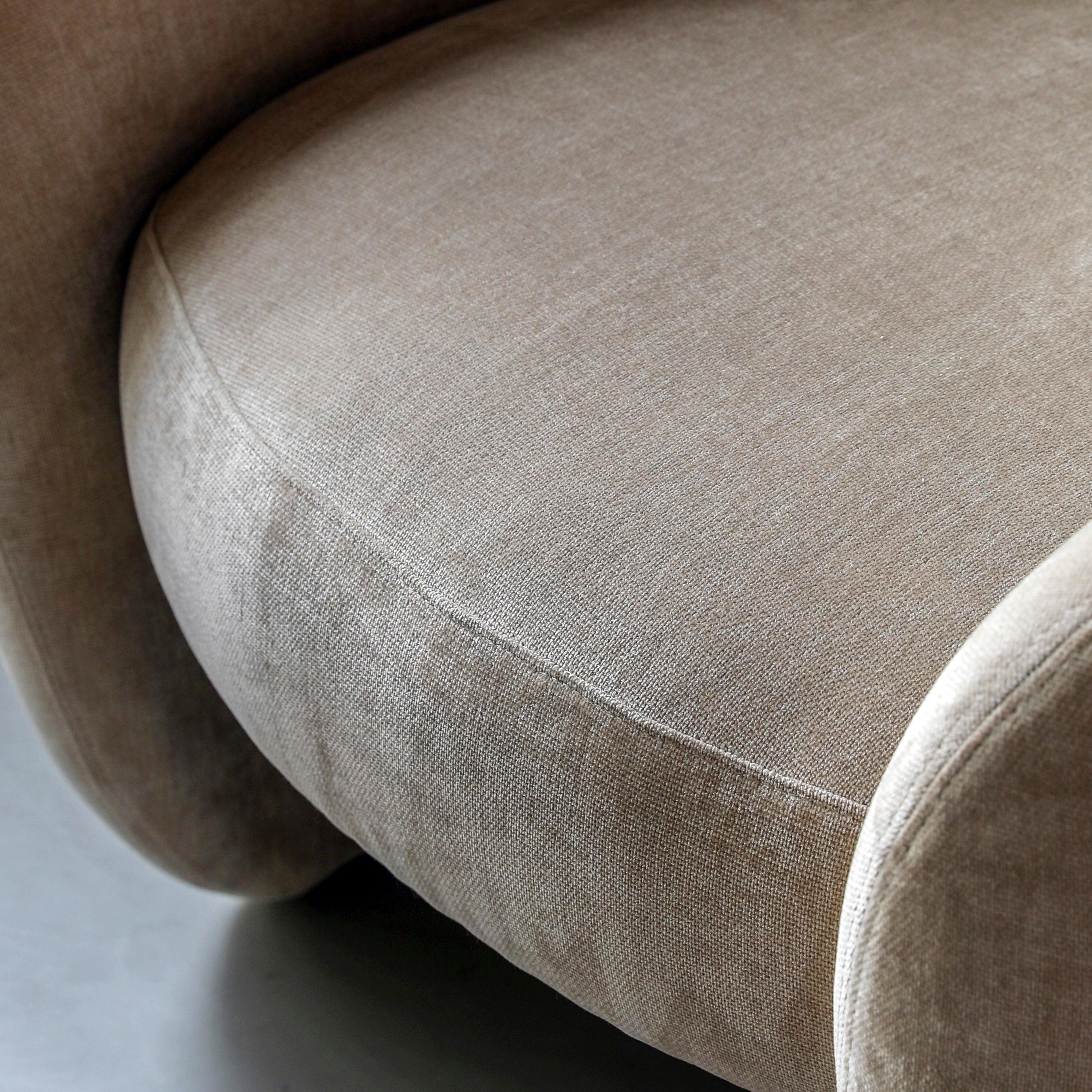 Moorland Armchair Cream Fabric - Maison Rêves UK