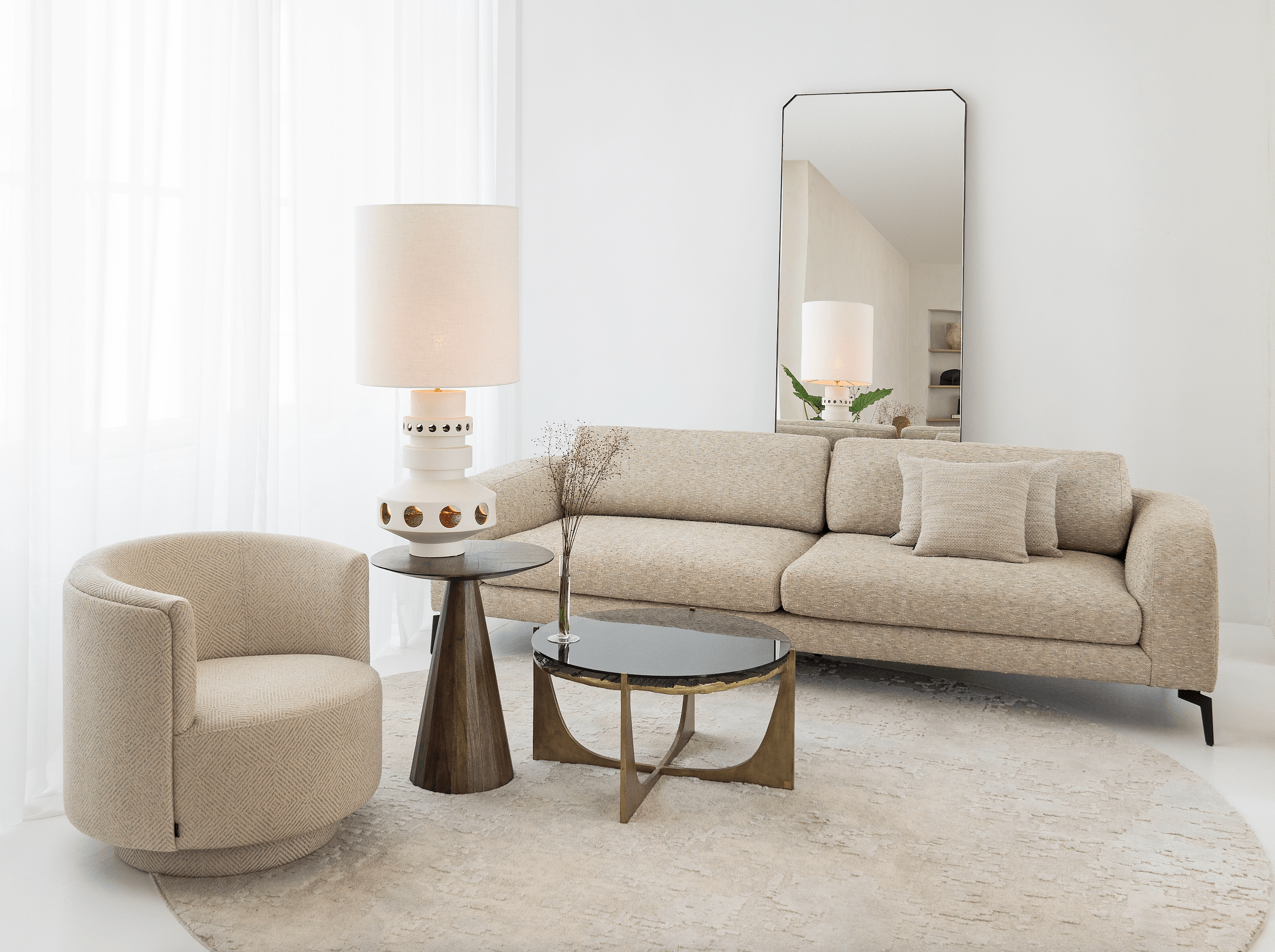 Unfo Earthenware Table Lamp - Maison Rêves UK