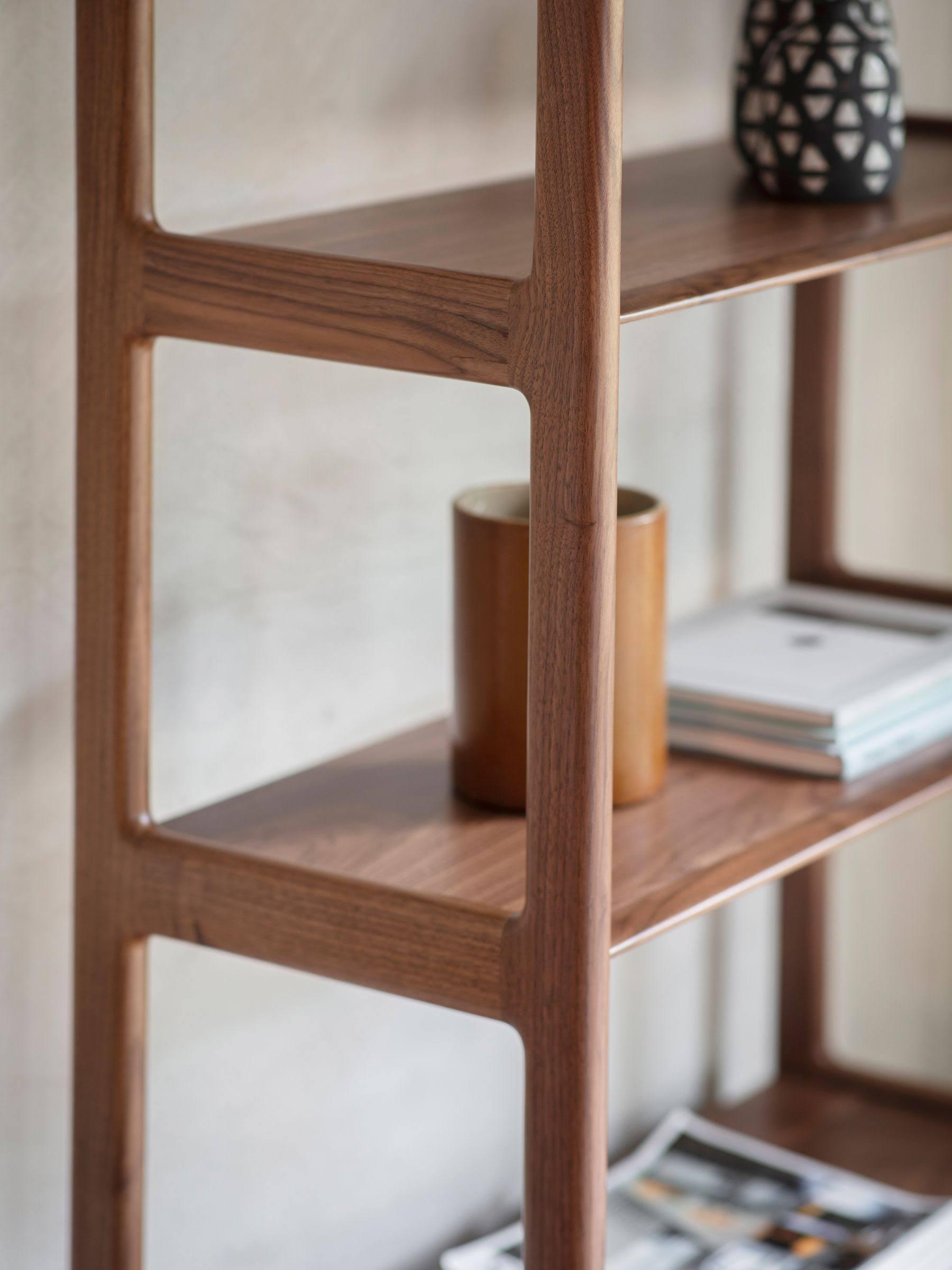 Modera Open Solid Oak Display Walnut - Maison Rêves UK