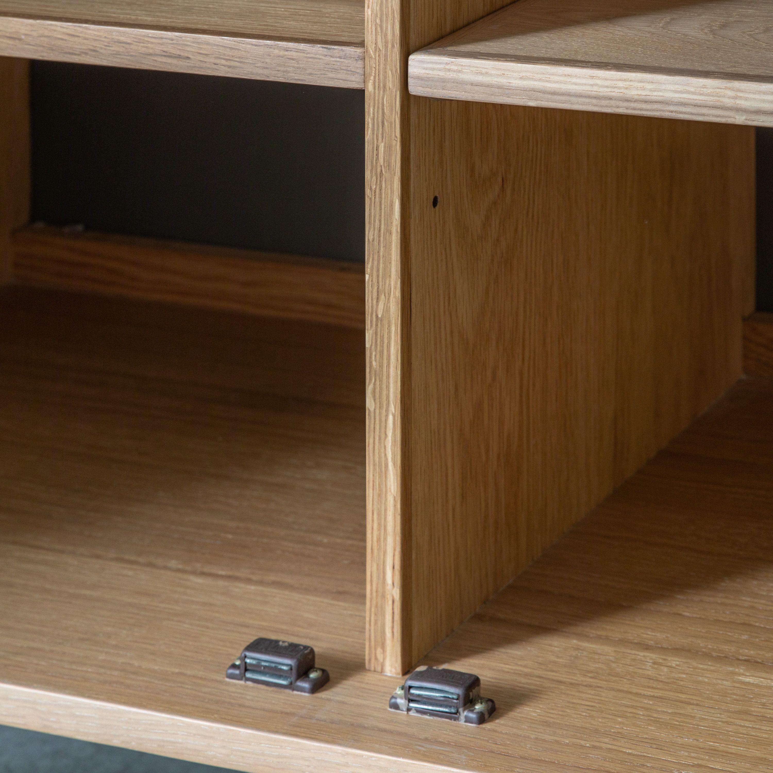 Stella Oak Wood 6 Drawer Chest with Black Metal Legs - Maison Rêves UK
