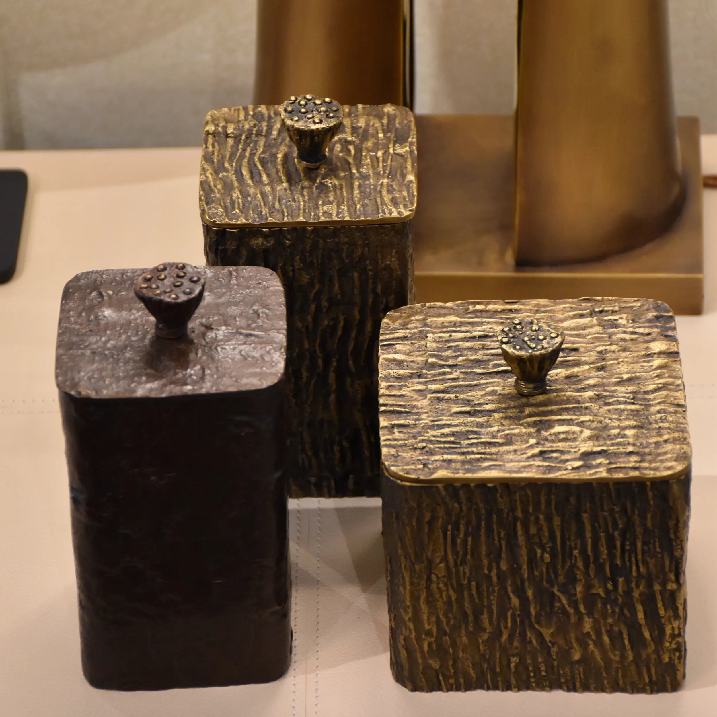 Arunya Canister Bronze Dorato