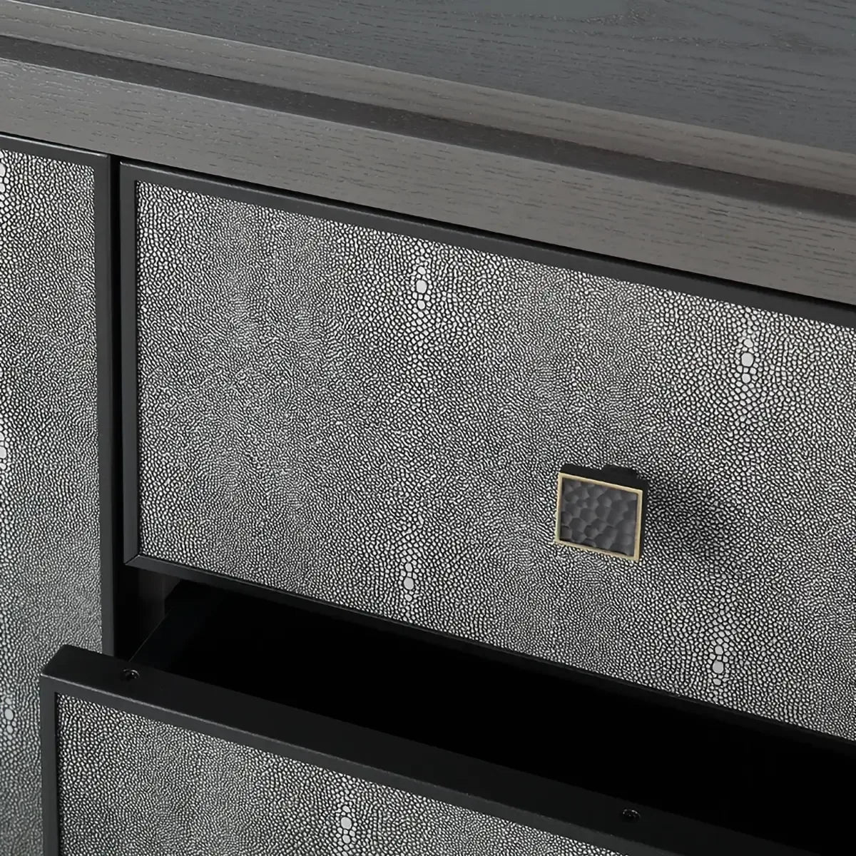 Astoria Cabinet in Macchiato with Shagreen Fronts