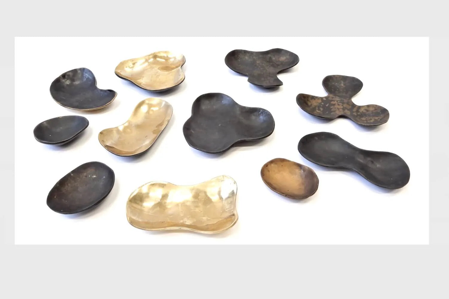 Bronze Stone Vessels 11pc