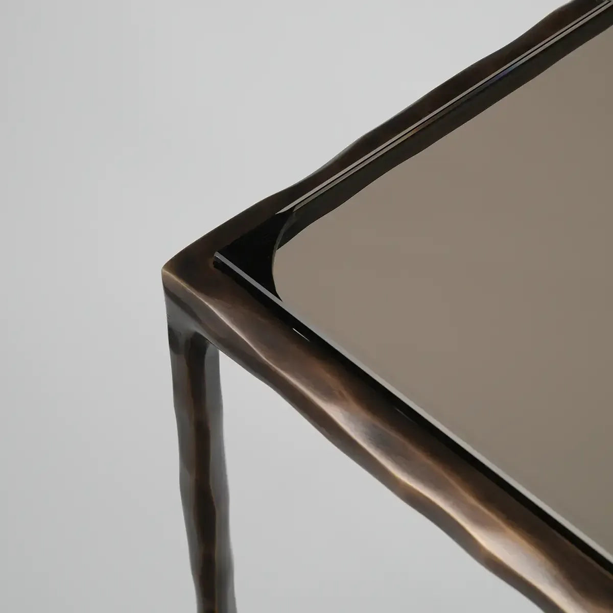Forged Console Bronze Dorato