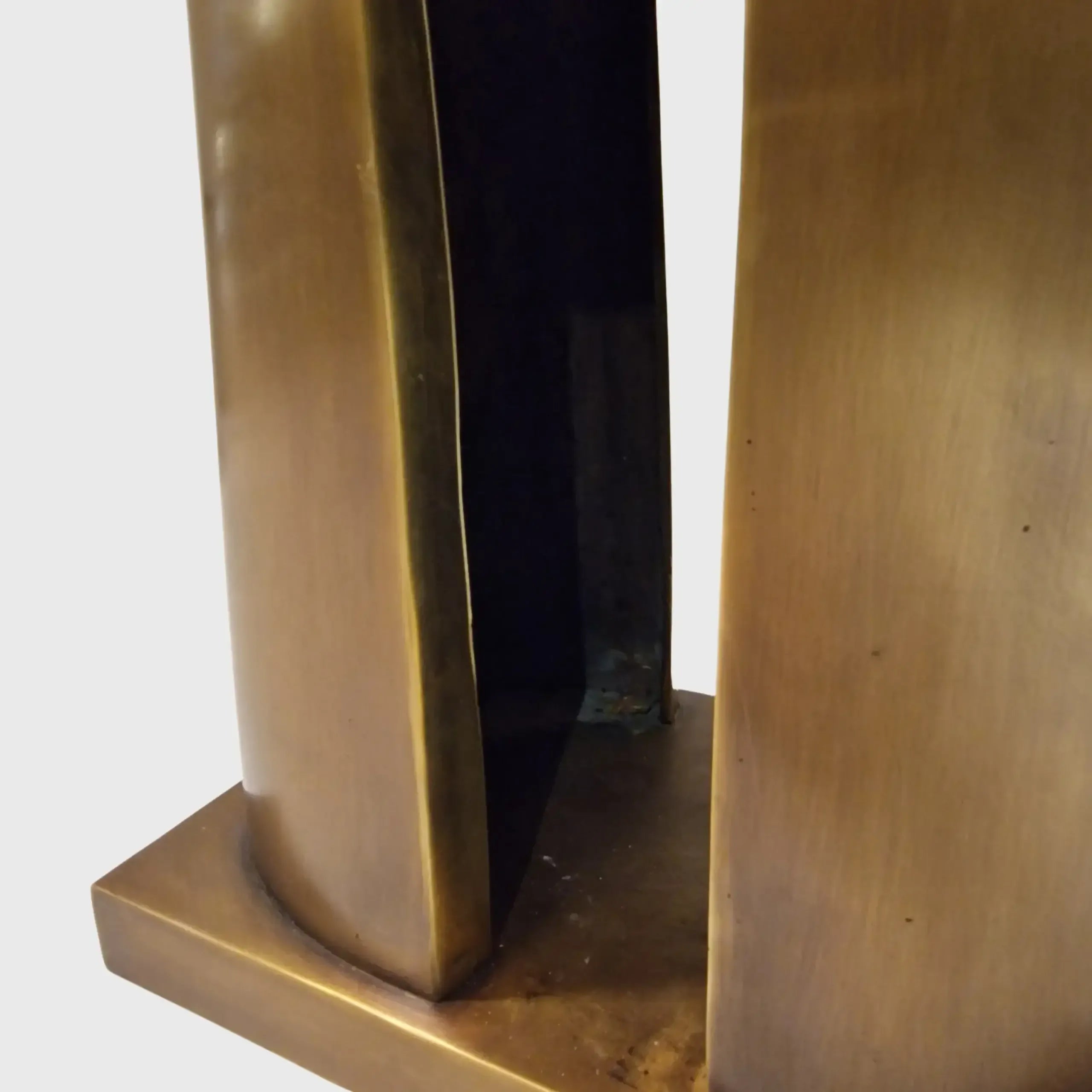 Keyhole Lamp Bronze Dorato