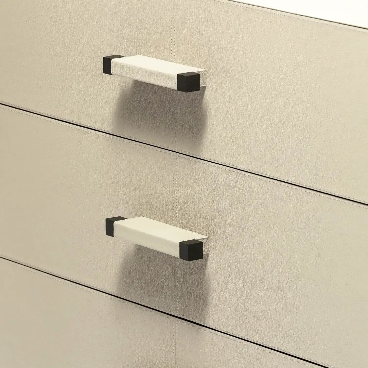 Linea Nera Chest French Grey Leather