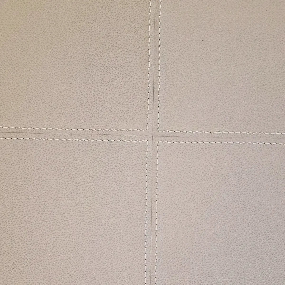 Paragon Leather Pedestal 27cm