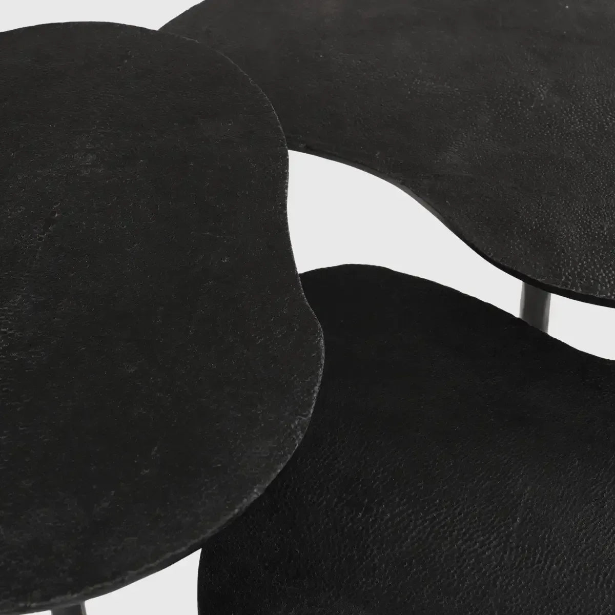 Trio Tables Bronze Shagreen Nera