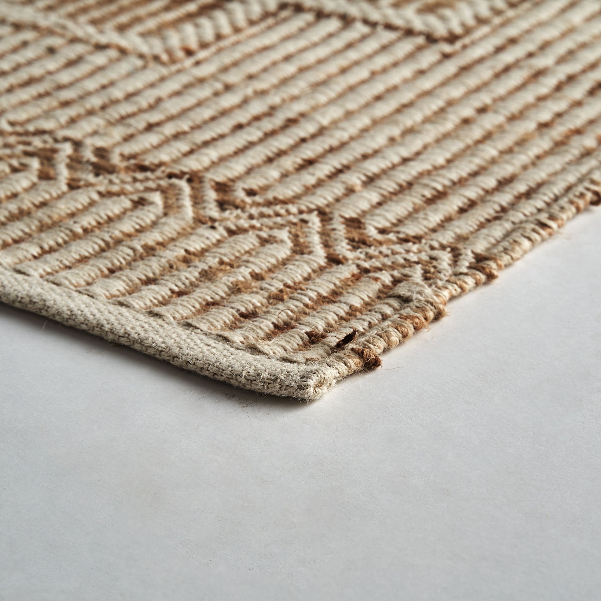 Alaia Jute Rug - Maison Rêves UK