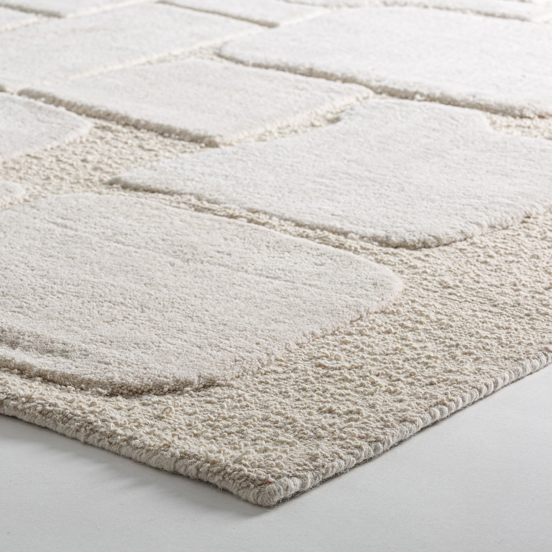 Amelie Wool Rug - Maison Rêves UK