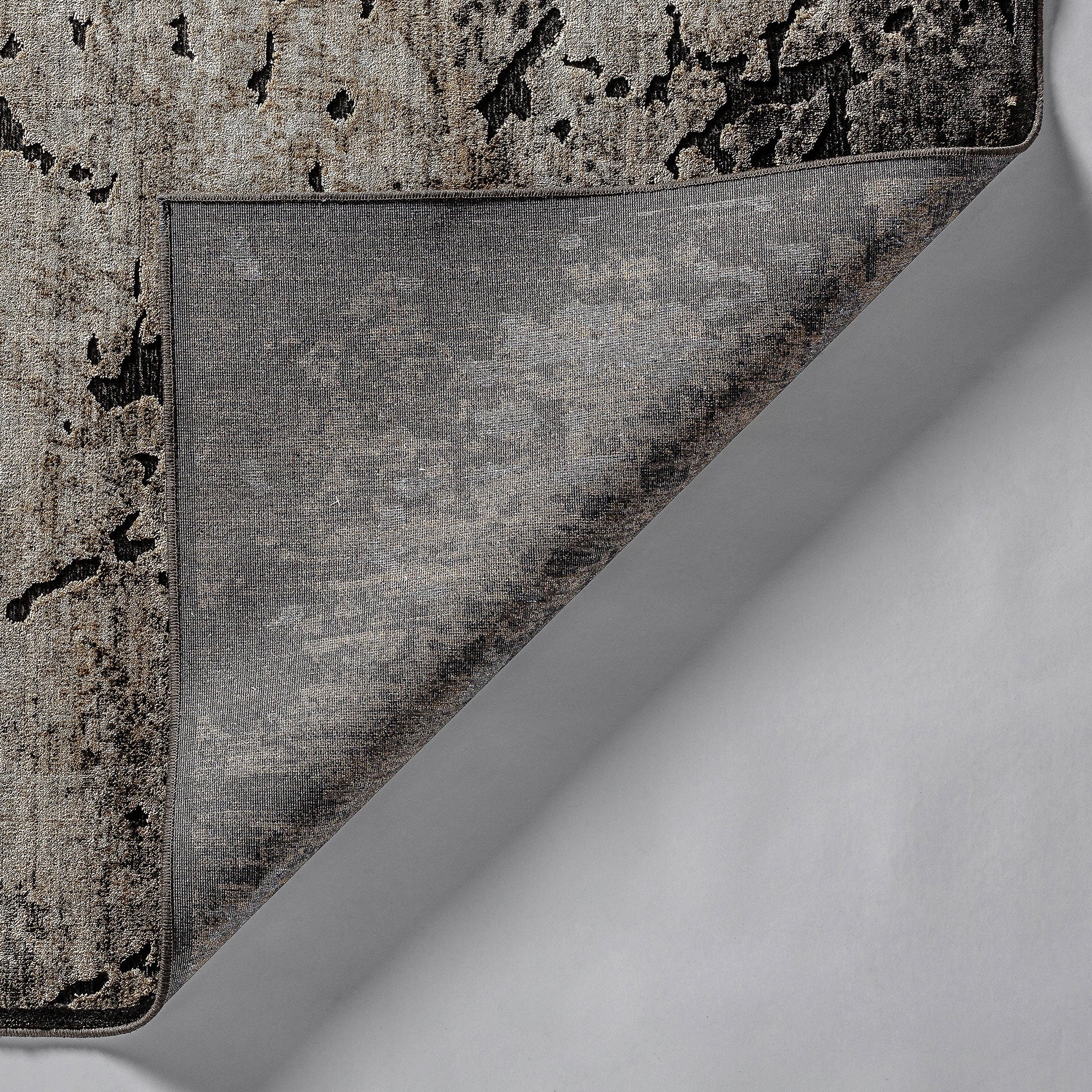 Arleth Dark Chenille Rug - Maison Rêves UK