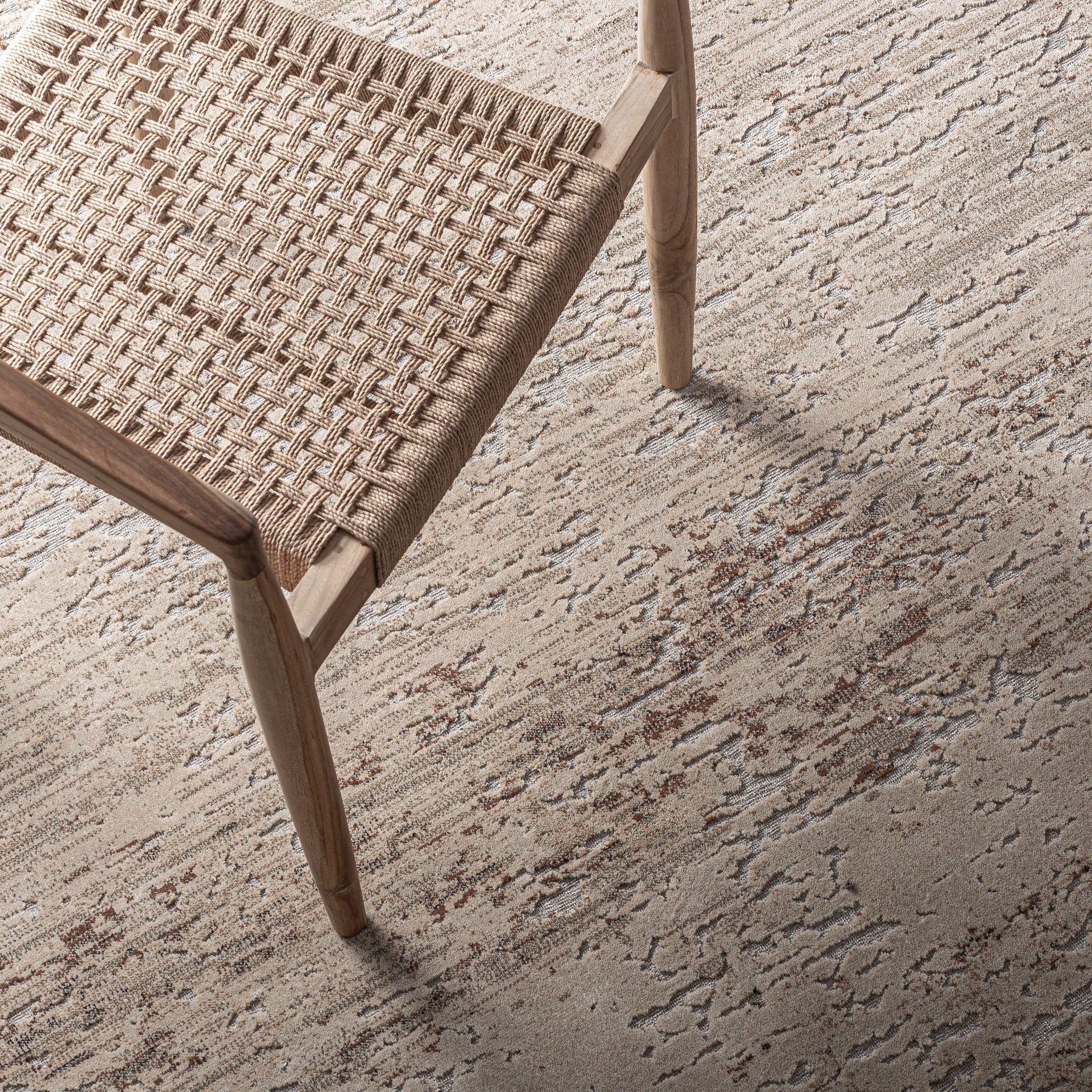 Karen Brown Rug - Maison Rêves UK