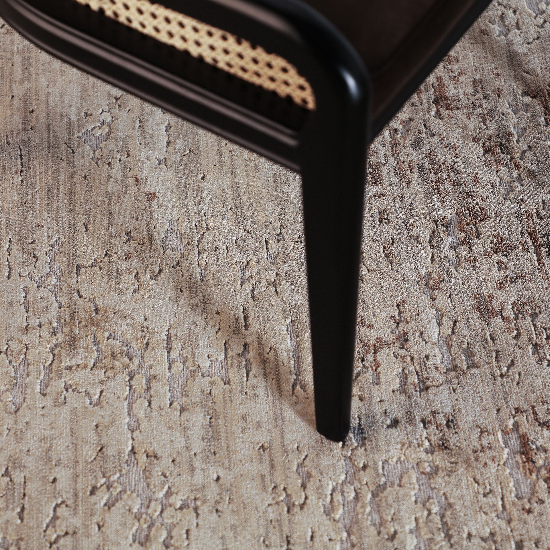 Tanit Brown Rug - Maison Rêves UK