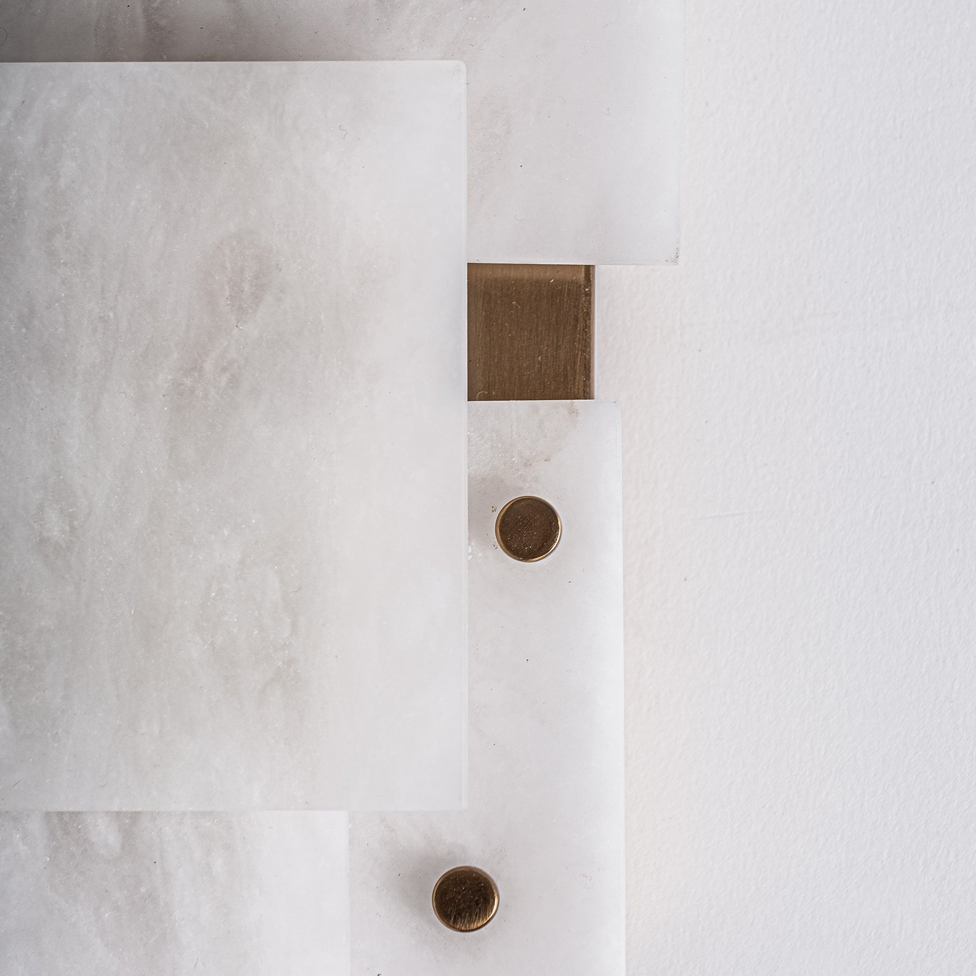 Chanya Alabaster Wall Lamp - Maison Rêves UK