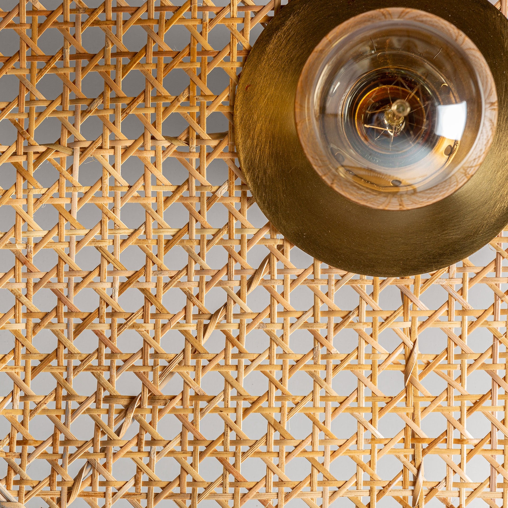 Hakle Iron Wall Lamp - Maison Rêves UK