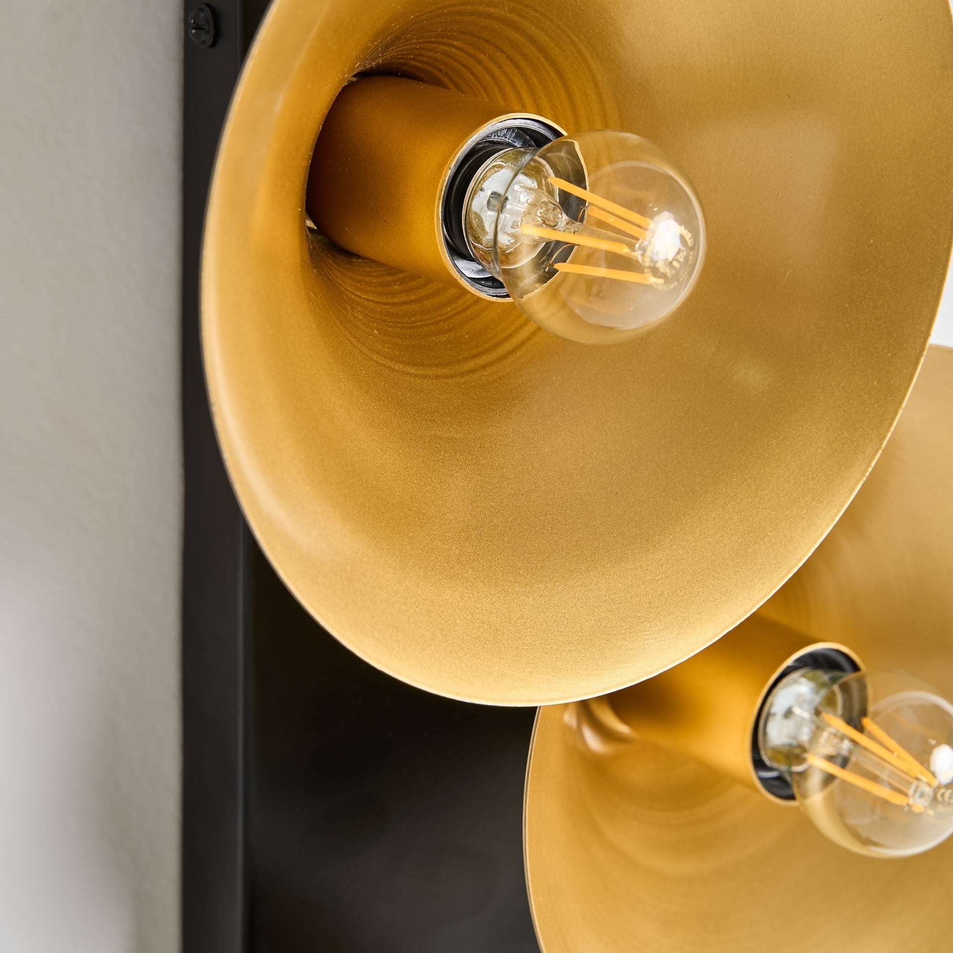 Lymouse Iron Wall Lamp - Maison Rêves UK