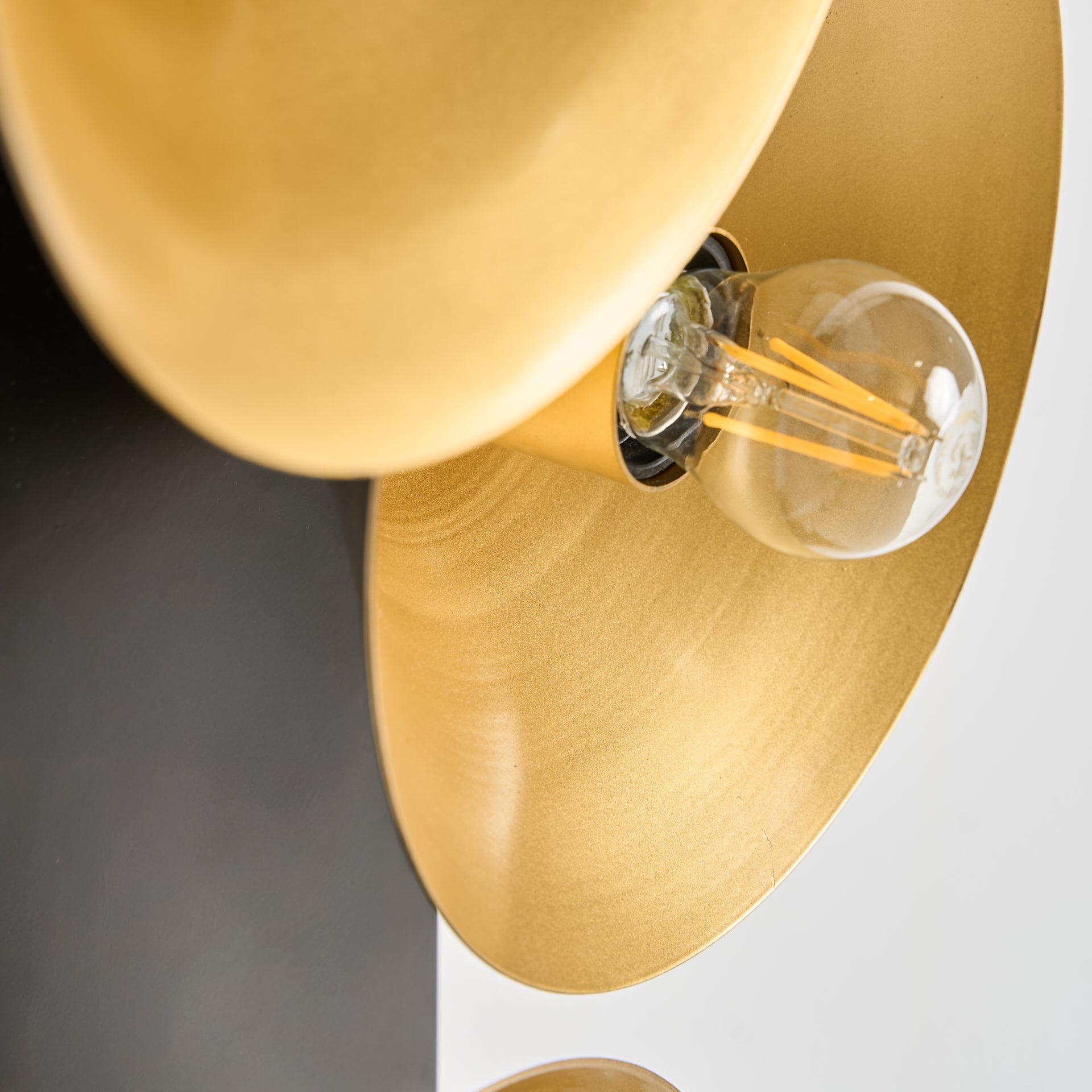 Lymouse Iron Wall Lamp - Maison Rêves UK