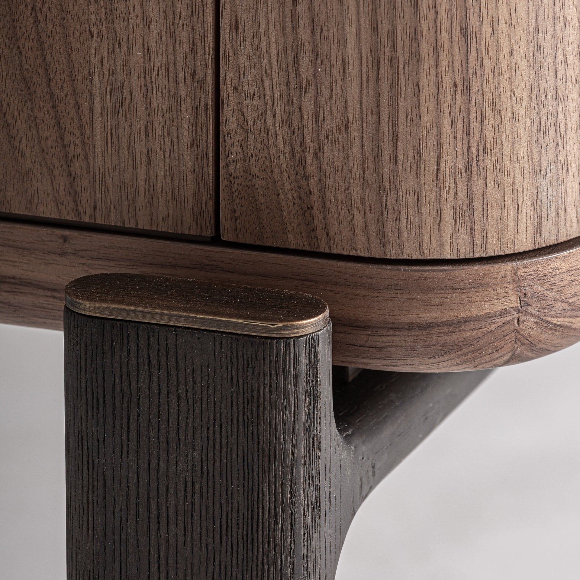 Saillon Brown Wardrobe - Maison Rêves UK