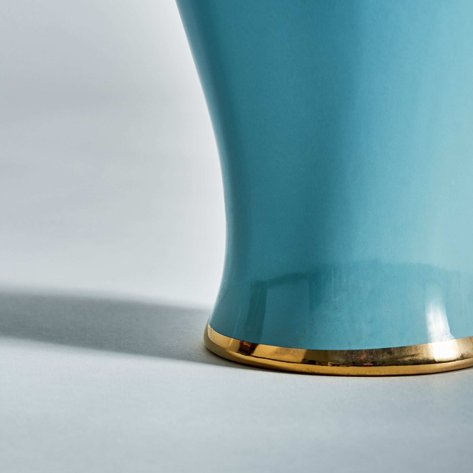 Rif Ceramic Organic Bottle - Maison Rêves UK