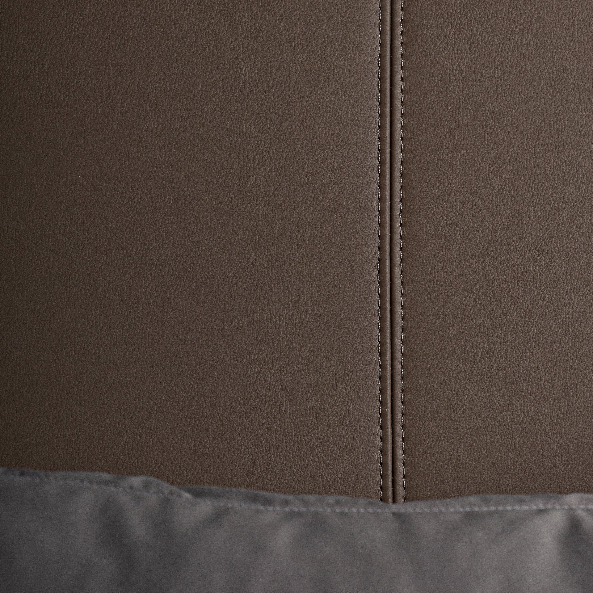 Wayne Leather Bed - Maison Rêves UK