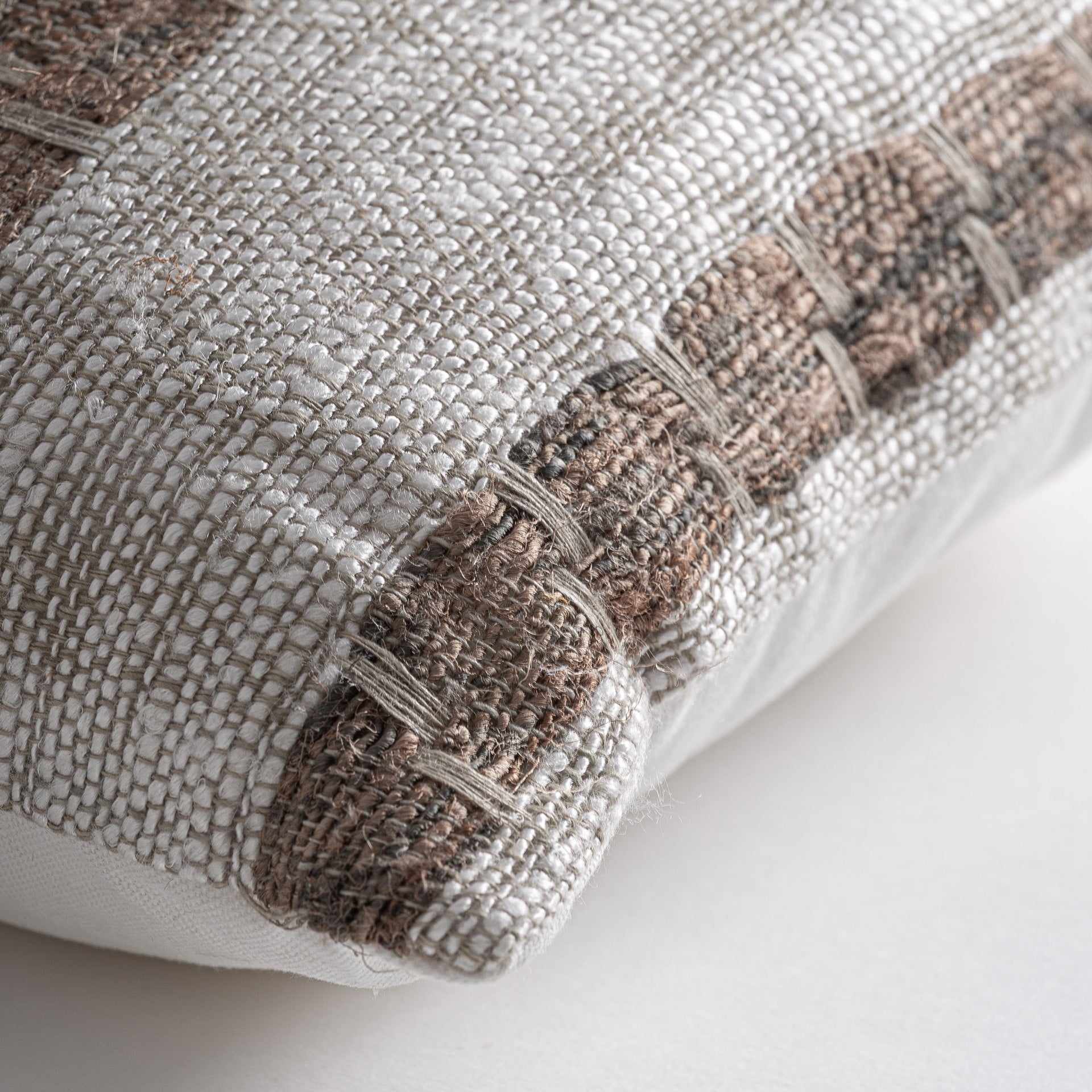 Neo Cotton Cushion - Maison Rêves UK