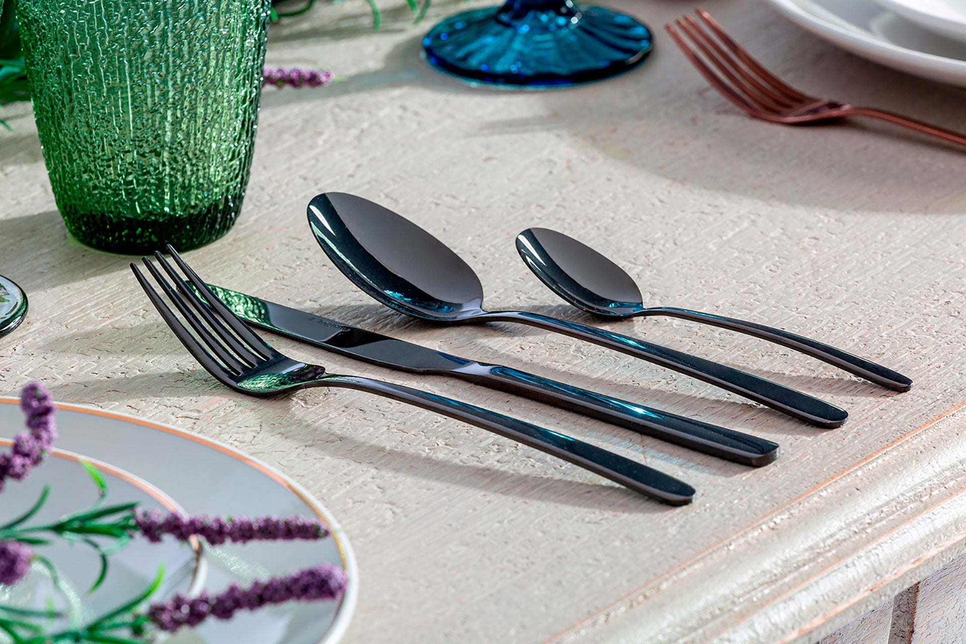 Saku Silver Steel Cutlery (Set of 24) - Maison Rêves UK