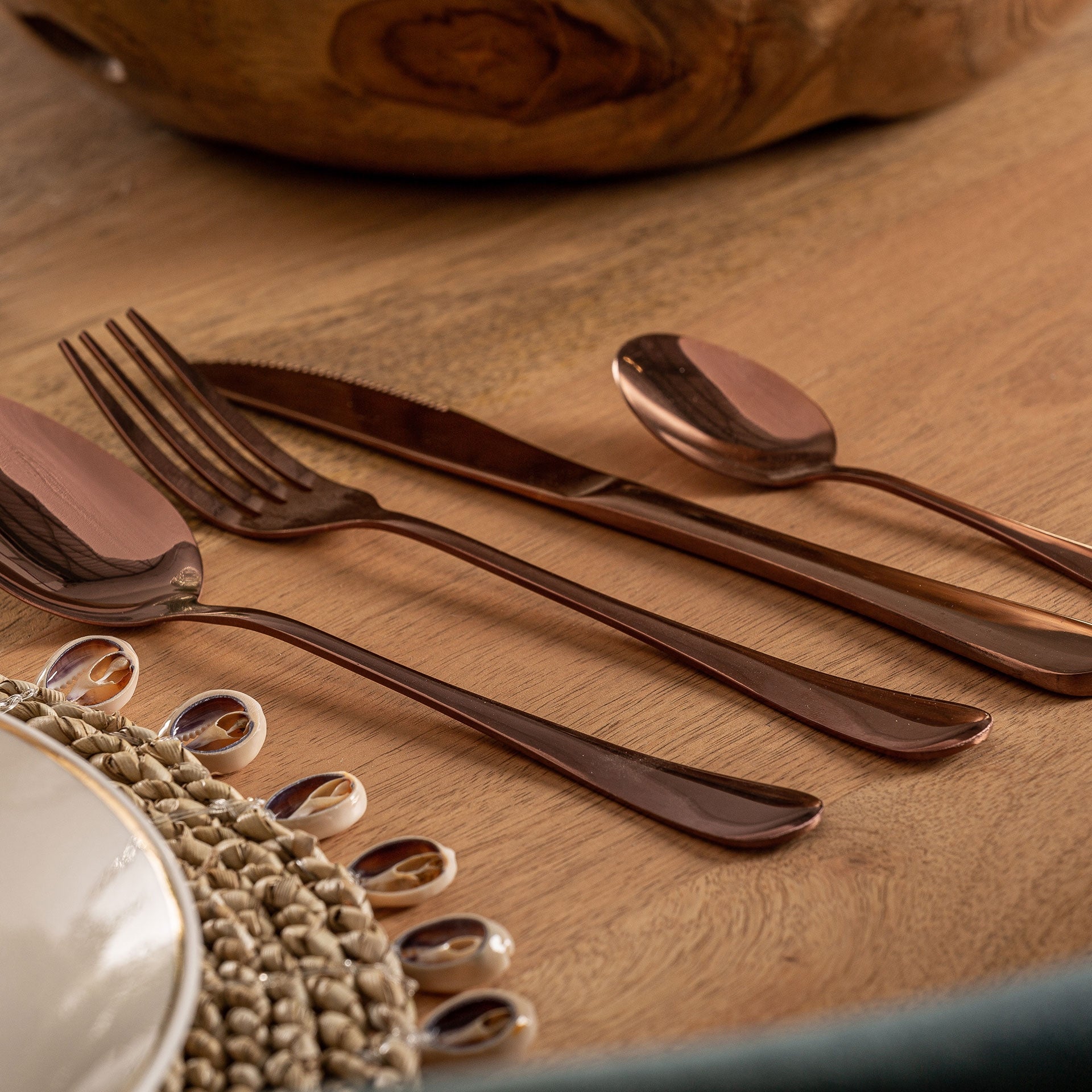Saku Copper Steel Cutlery (Set of 24) - Maison Rêves UK