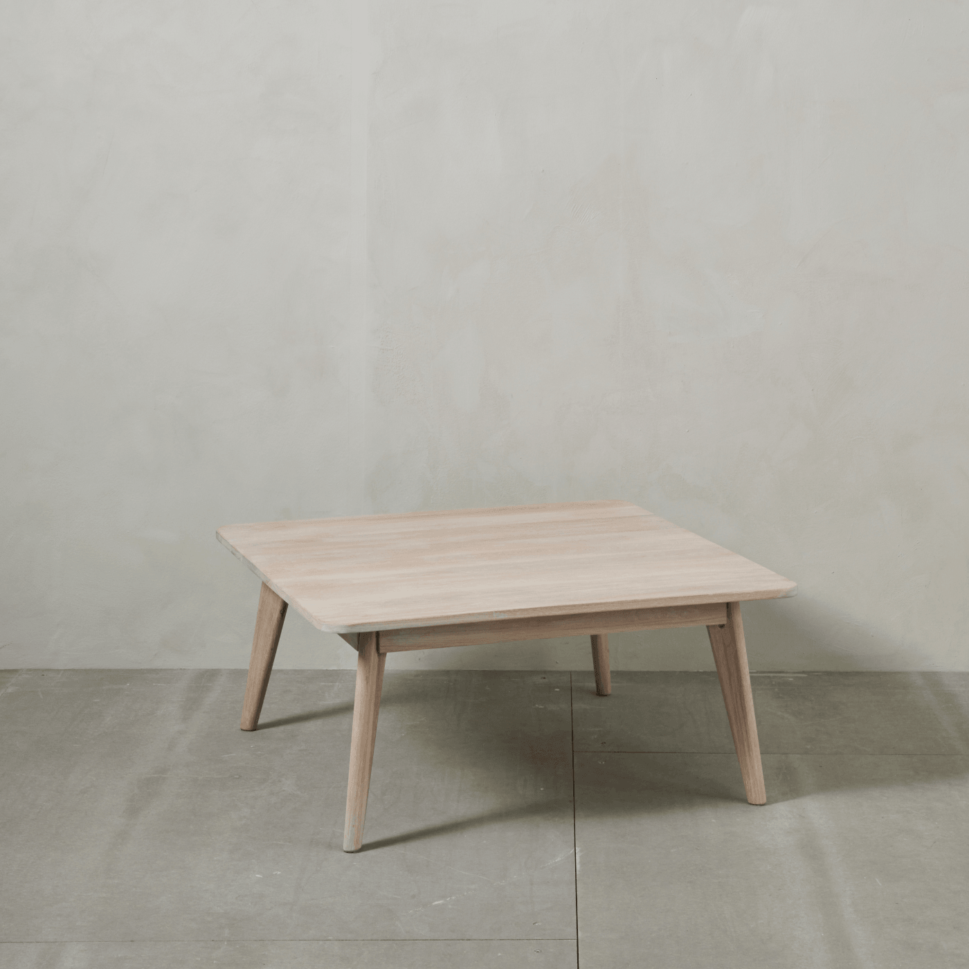 Ellie White Wash Oak Wood Coffee Table - Maison Rêves UK