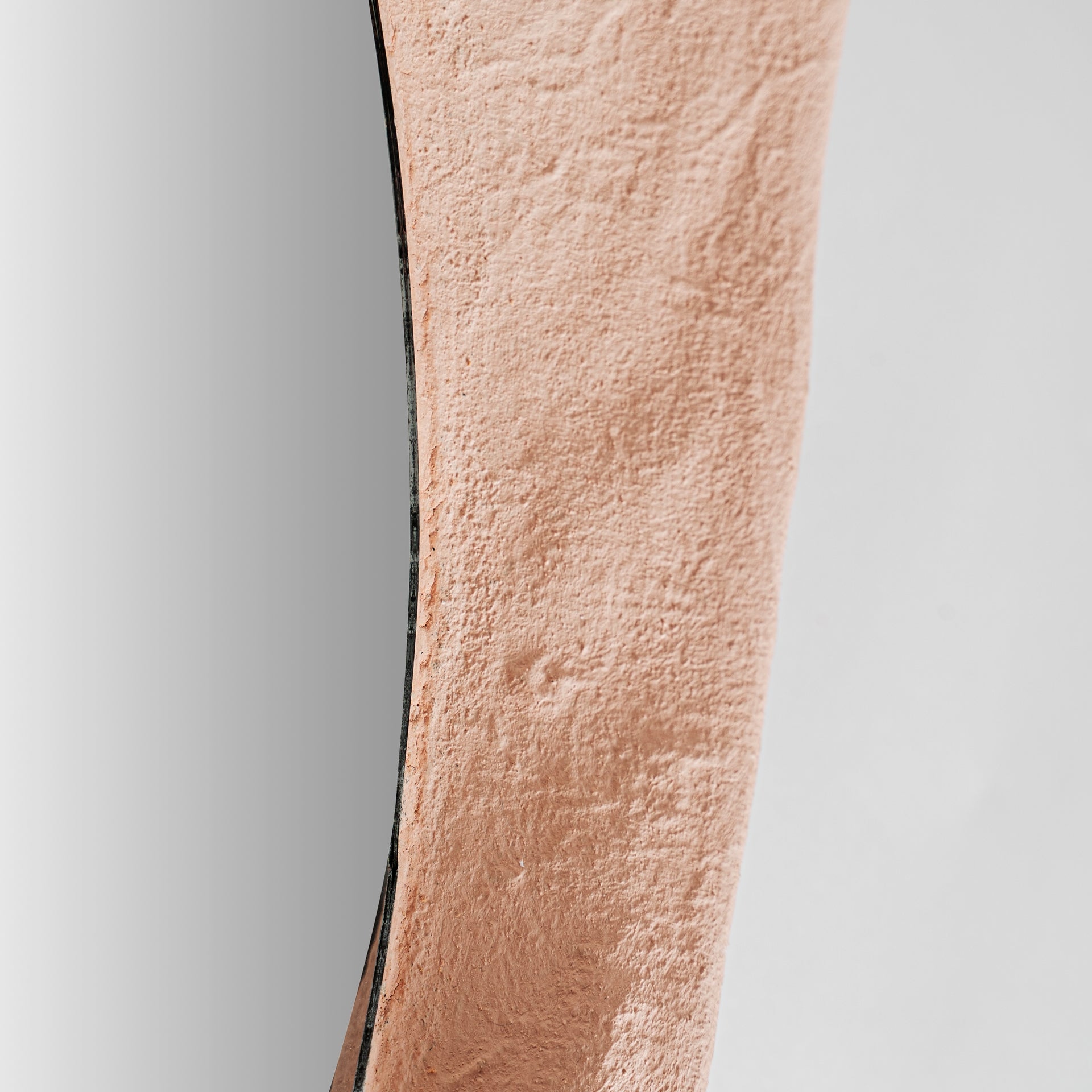Budel Pale Pink Resin Mirror - Maison Rêves UK