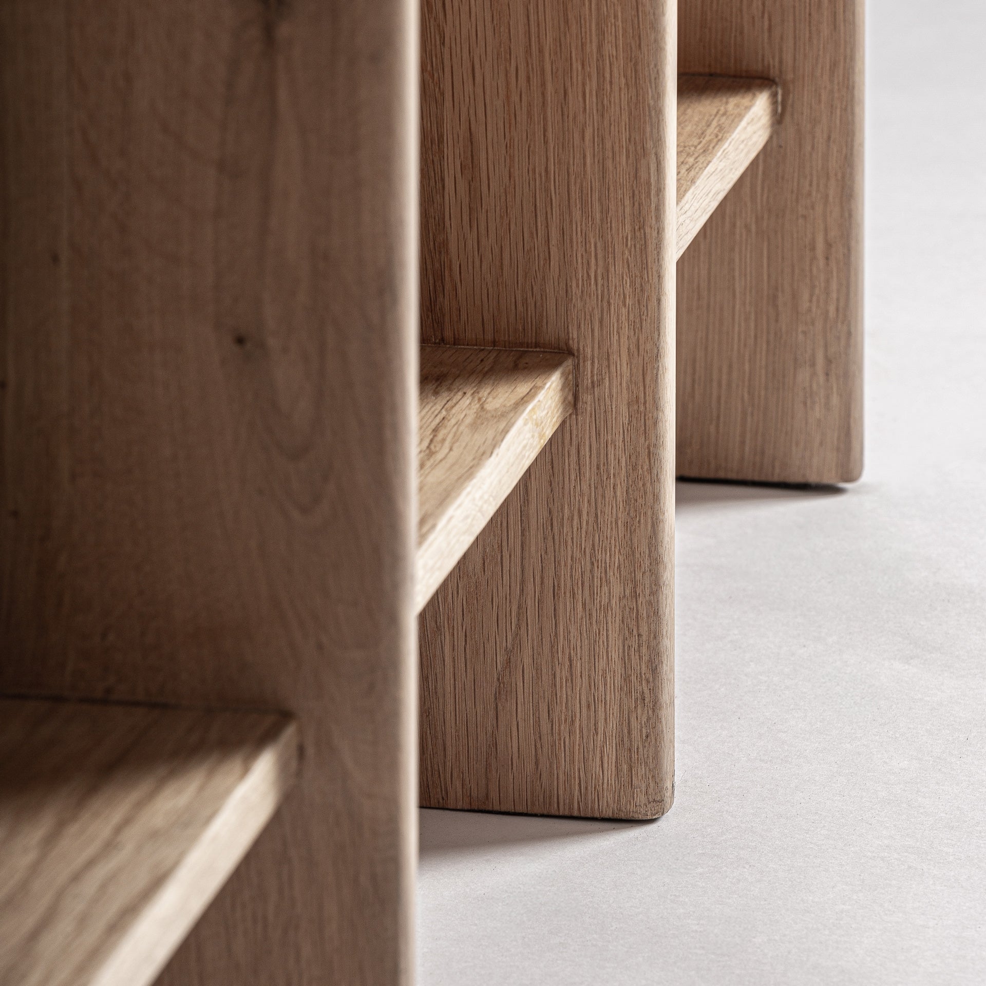 Nara Oak Wood Bookcase - Maison Rêves UK