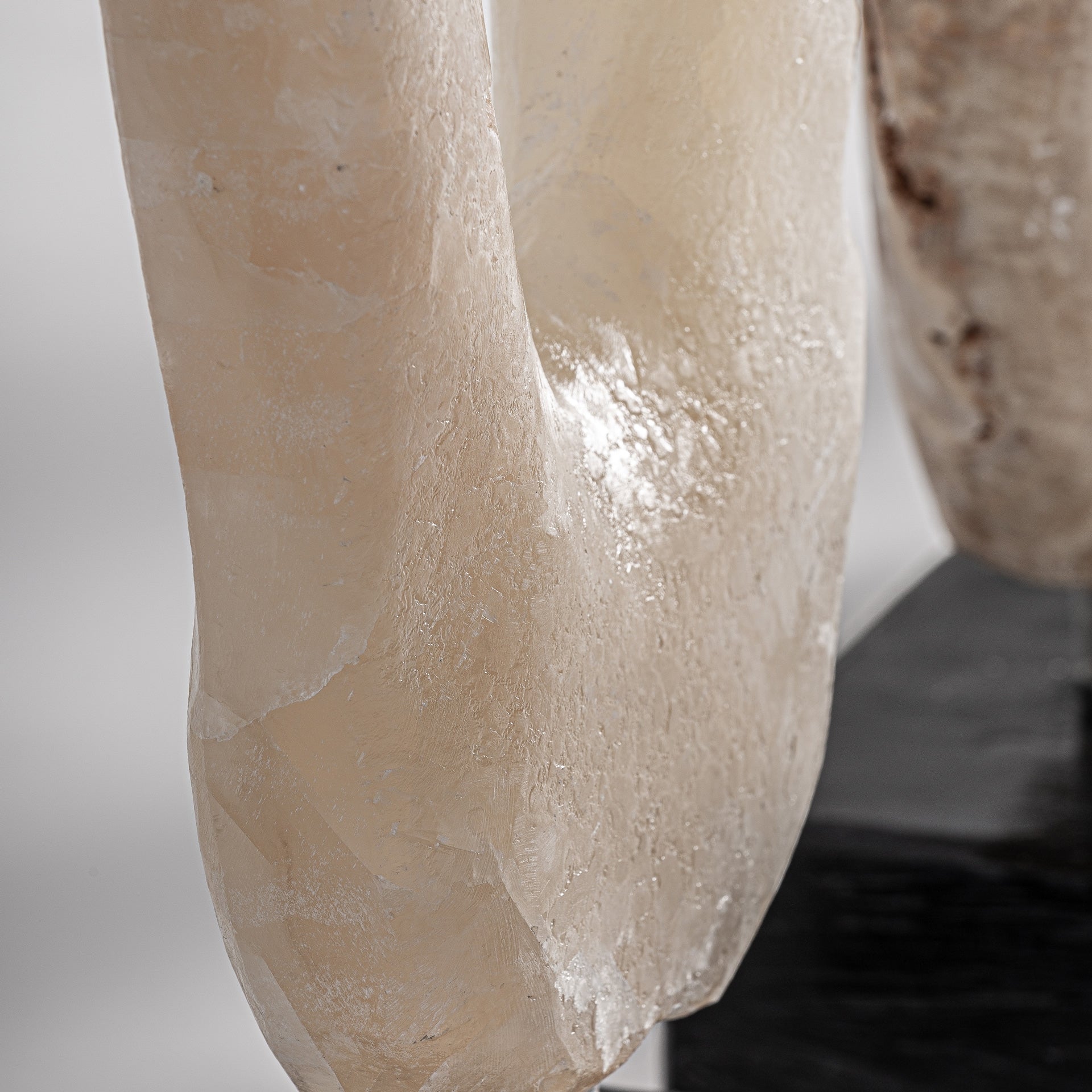 Onyx Decorative Figure - 75cm - Maison Rêves UK