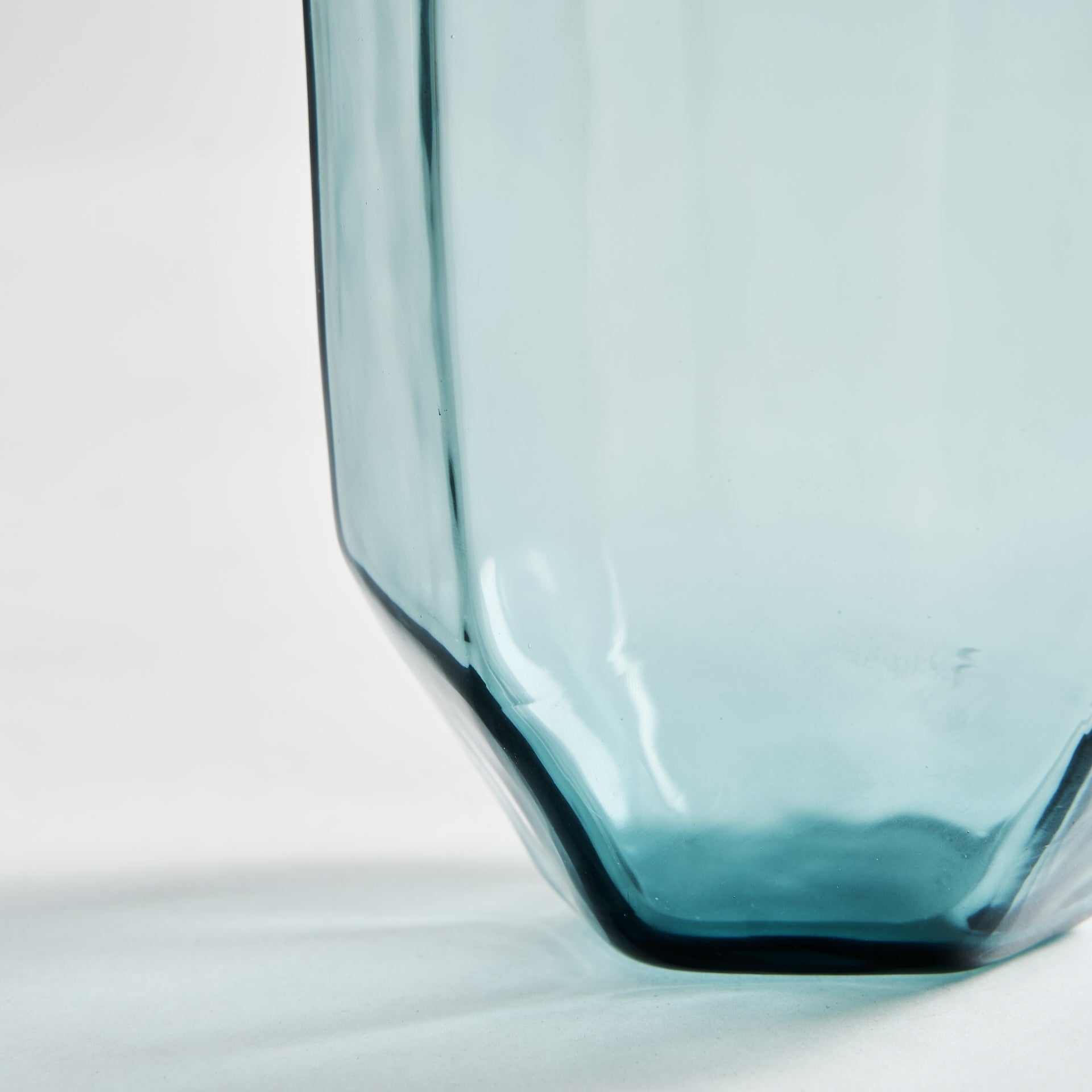 Izsak Glass Vase - 42cm - Maison Rêves UK