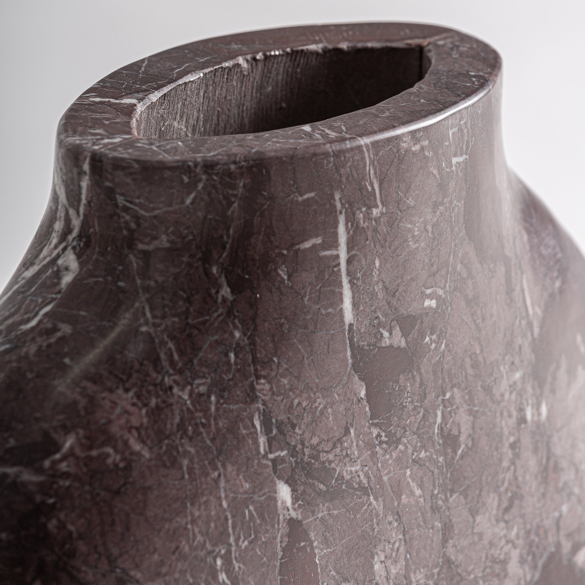 Nethen Marble Vase - 31cm - Maison Rêves UK