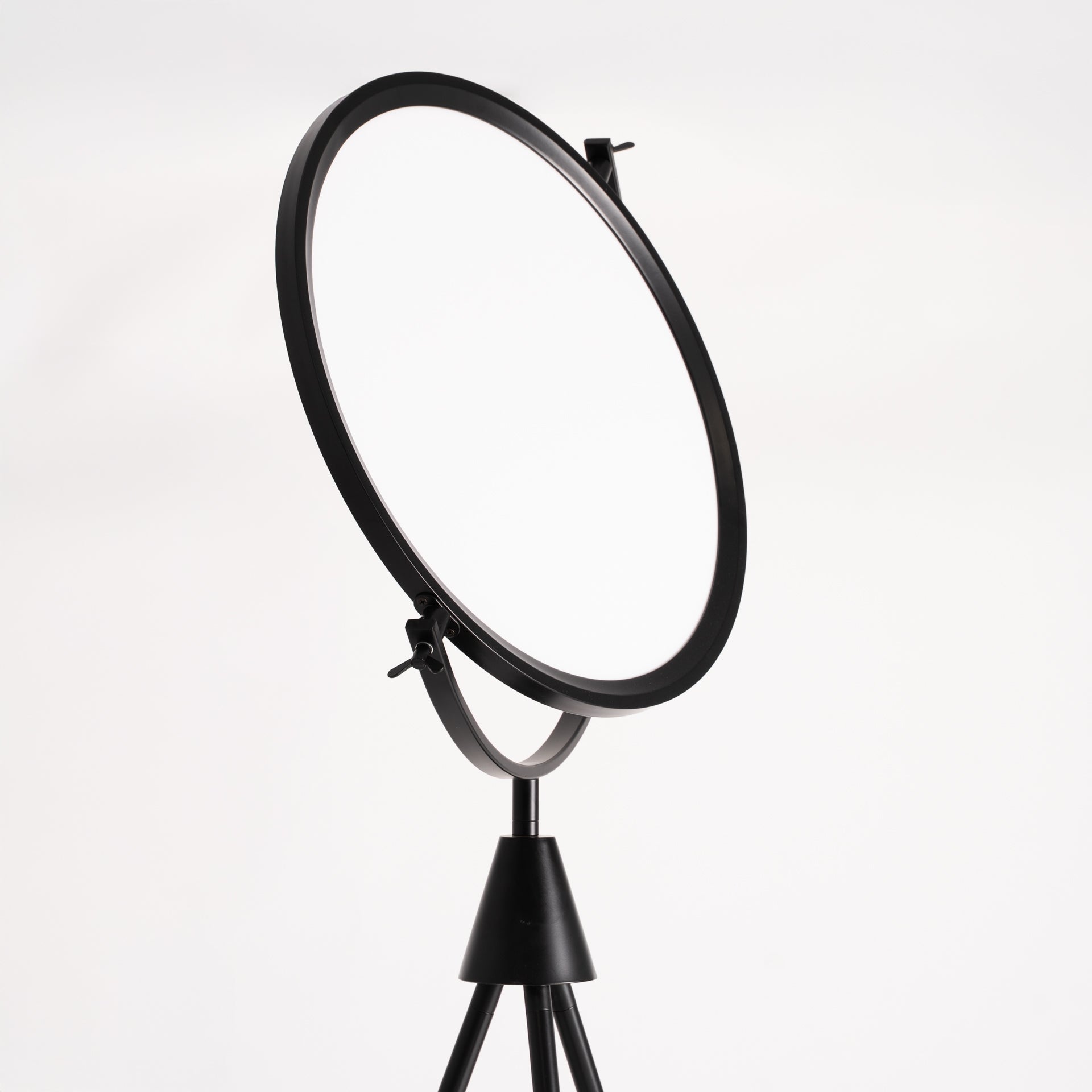 Mae Iron Floor Lamp - Maison Rêves UK