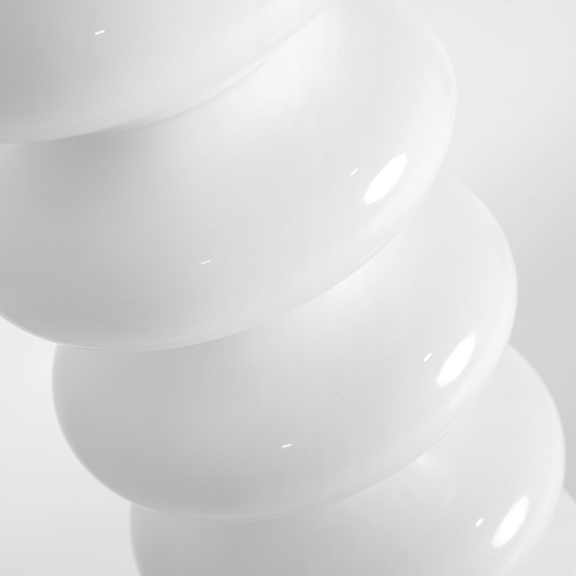 Tiare Glass Floor Lamp - Maison Rêves UK