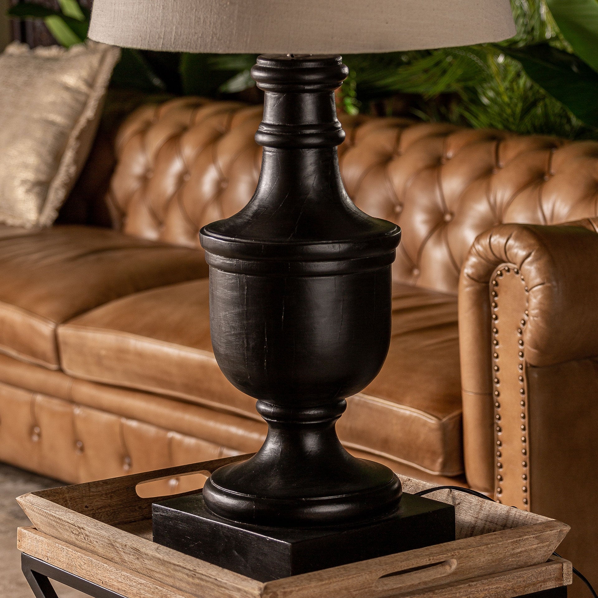 Nohen Mango Wood Table Lamp - Maison Rêves UK