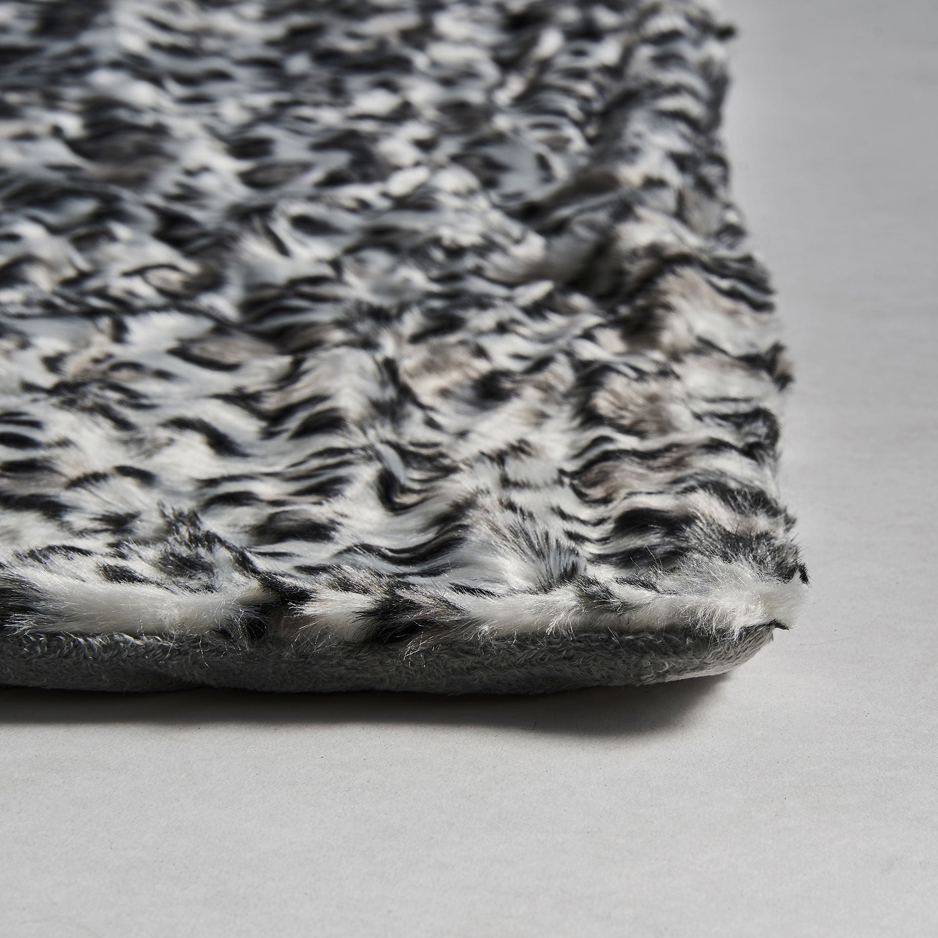 Leopardo White Blanket - Maison Rêves UK