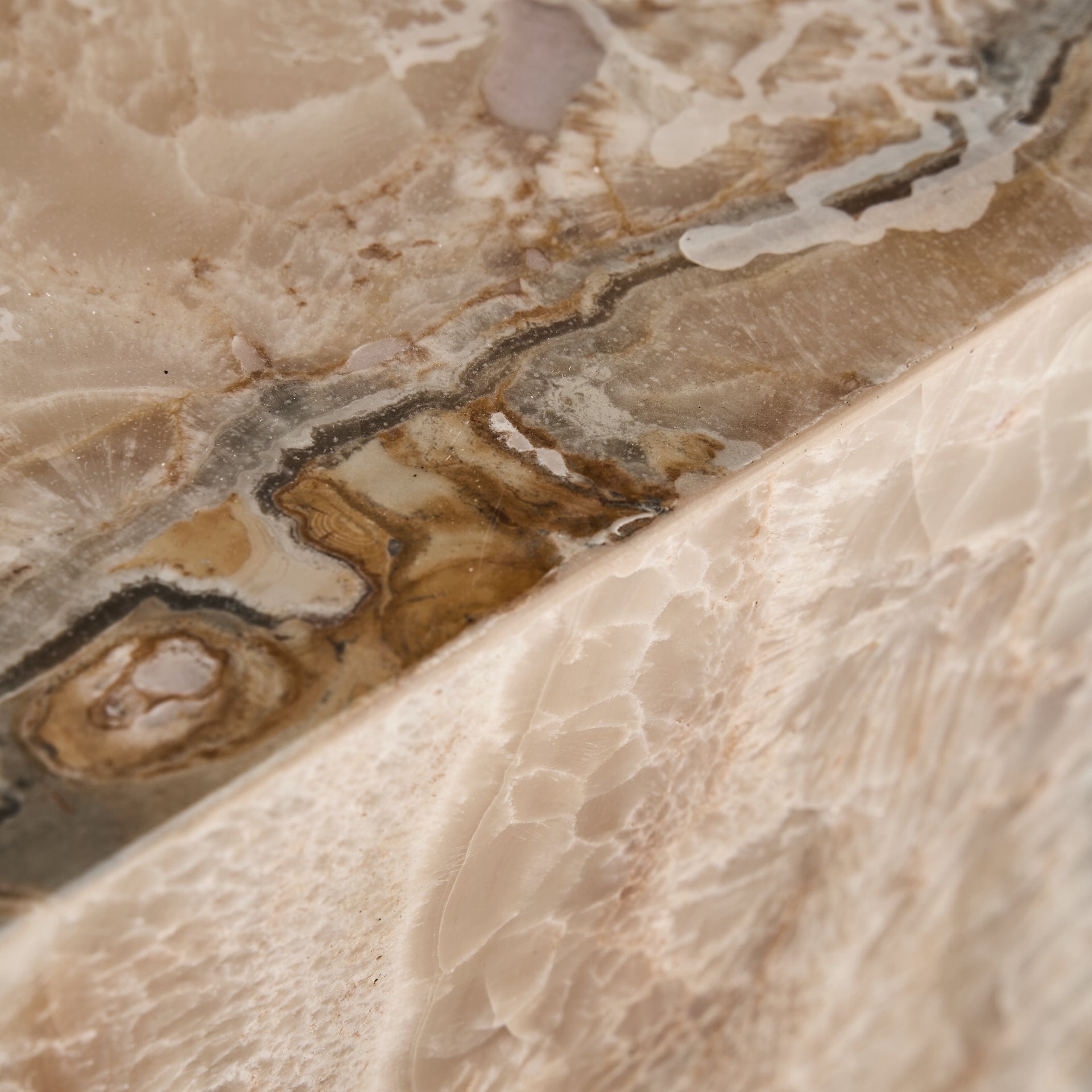 Catheka Onyx Side Table - Maison Rêves UK