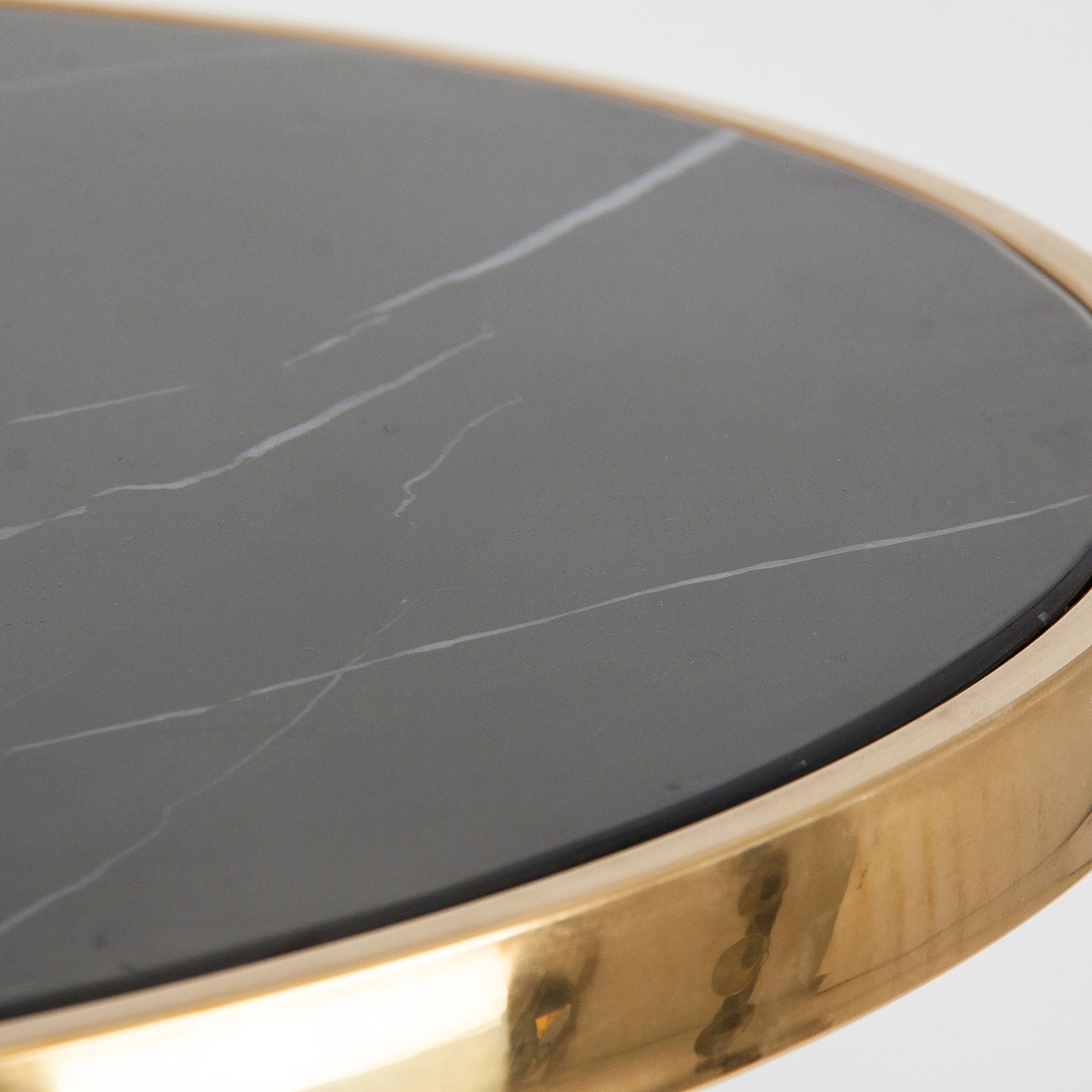 Than Iron Bar Table - Maison Rêves UK