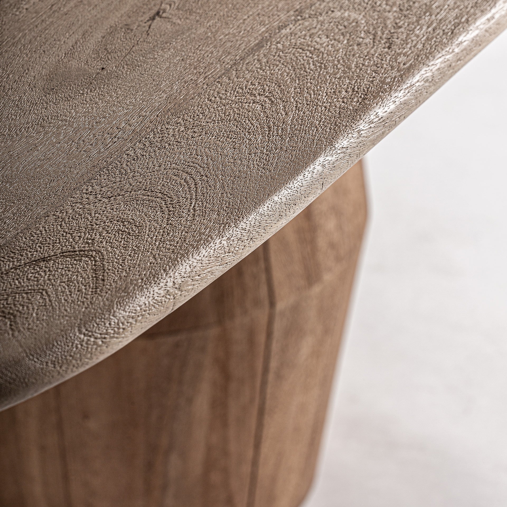 Jacquard Light Brown Mango Wood Dining Table - Maison Rêves UK