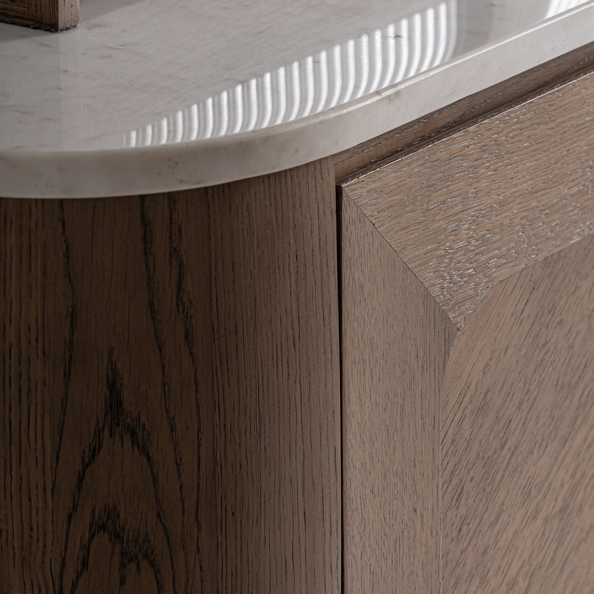 Douzy Oak Wood Bar Cabinet - Maison Rêves UK