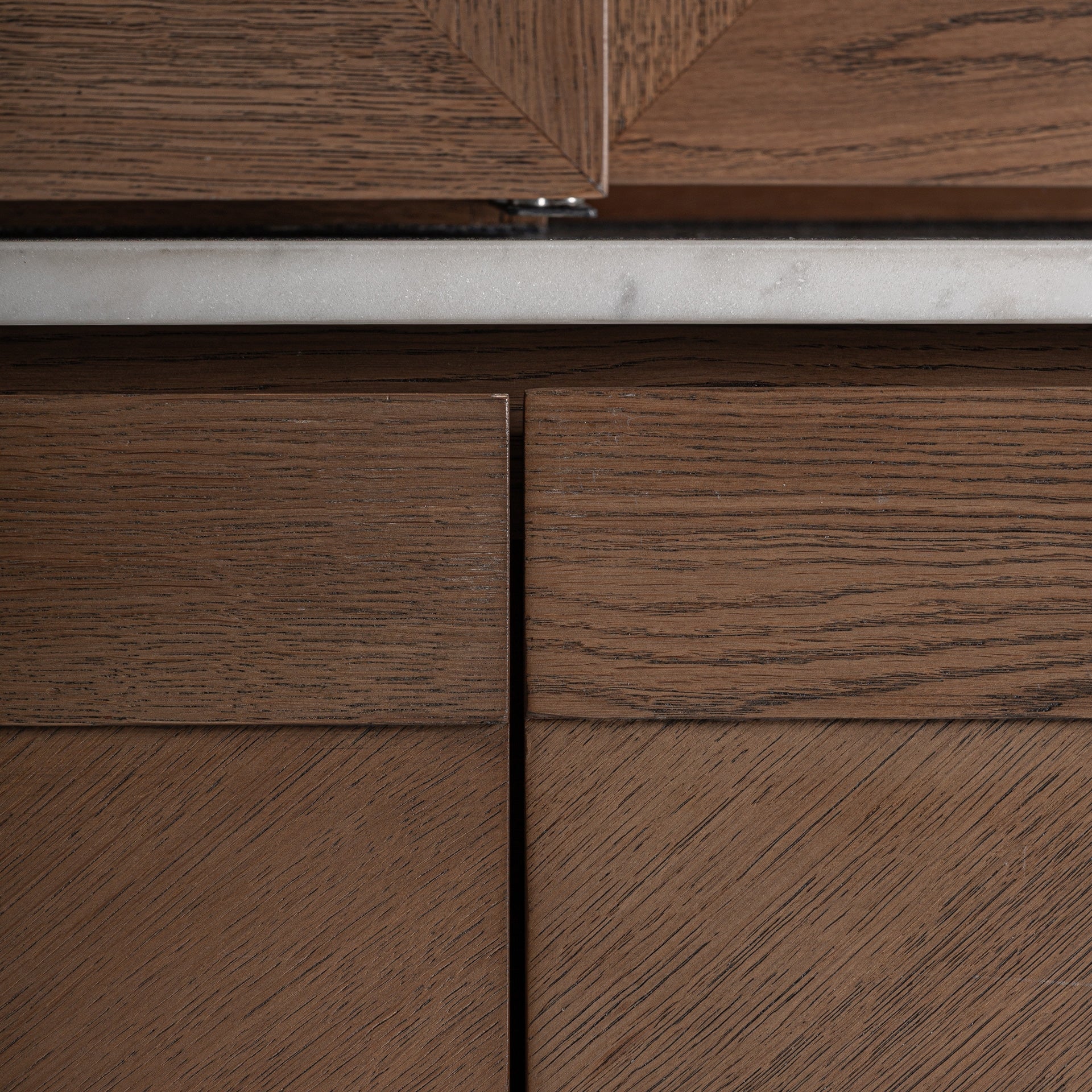 Douzy Oak Wood Bar Cabinet - Maison Rêves UK