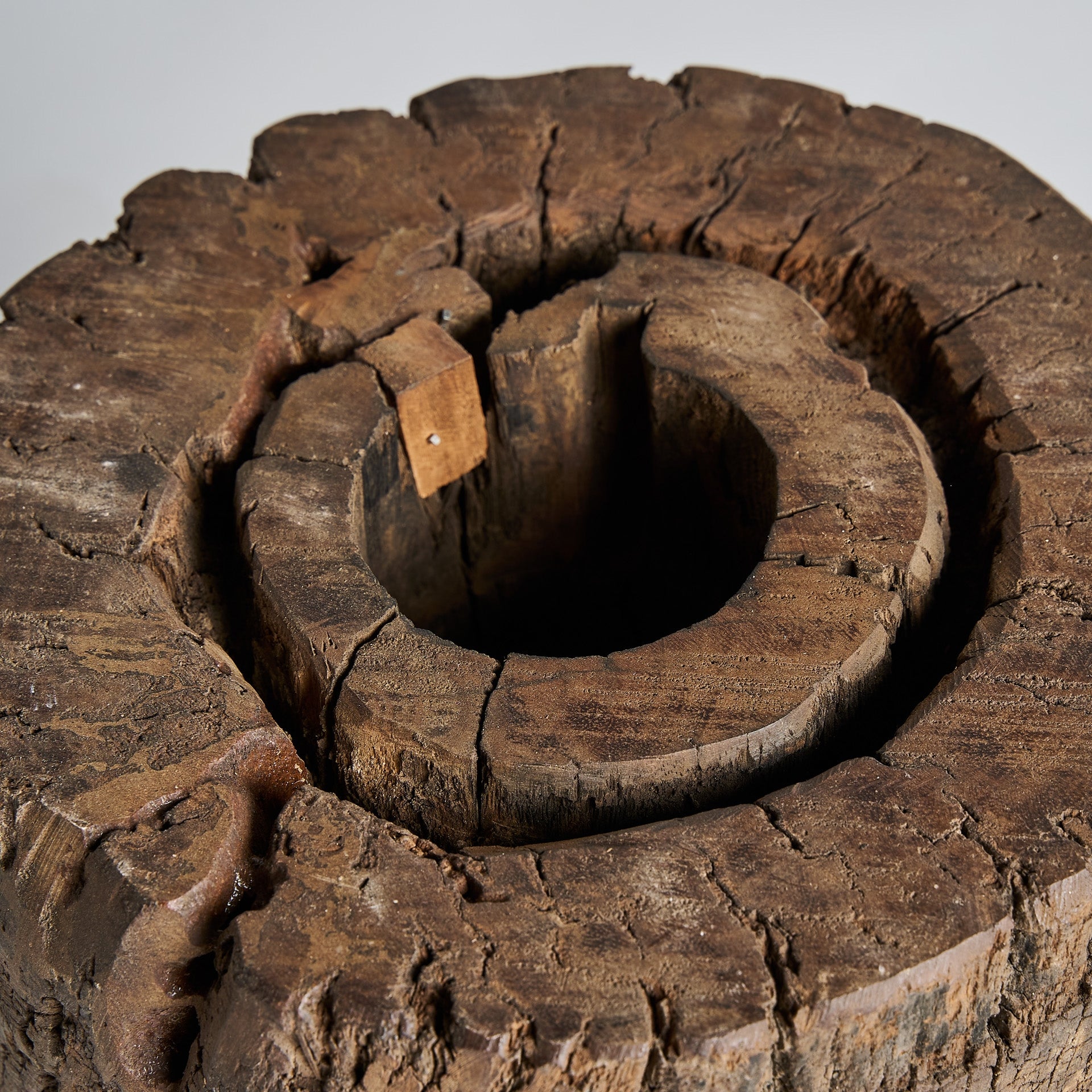 Kraj Mango Wood Footrest - Maison Rêves UK