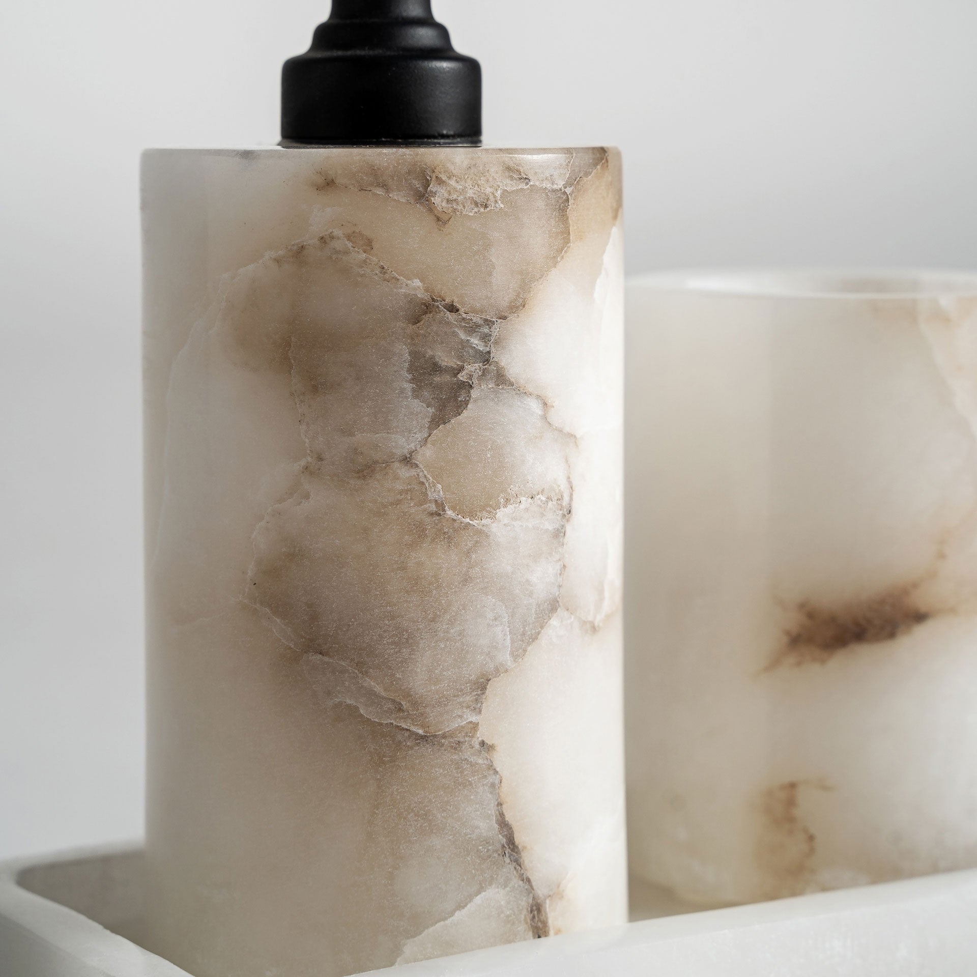 Gyal Marble Bathroom Set (Set of 3) - Maison Rêves UK