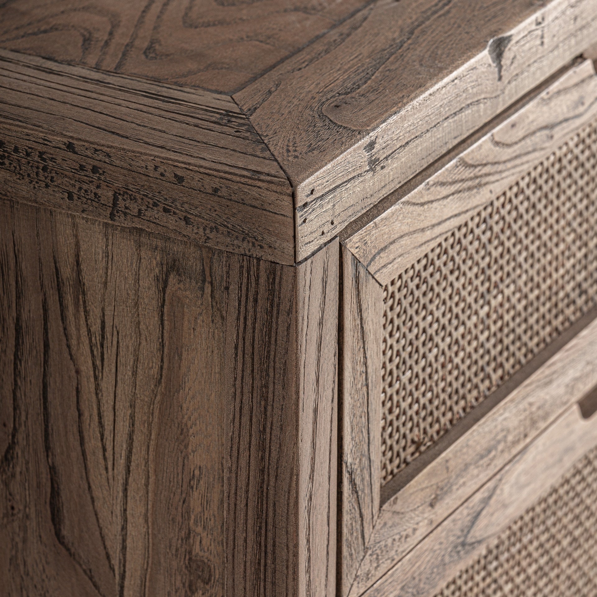 Byremo Elm Wood Tall Chest of Drawers - Maison Rêves UK