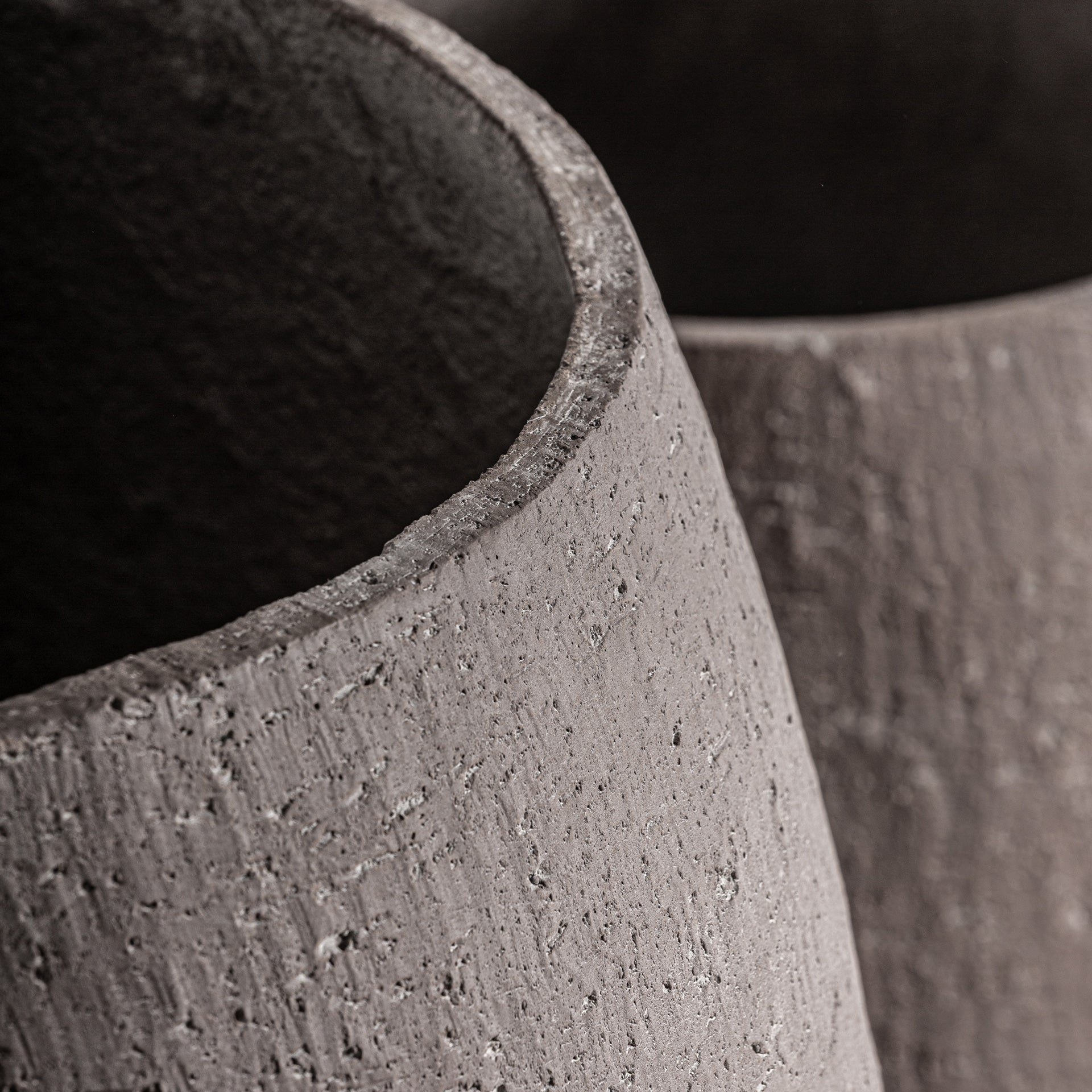Baladou Fibre Cement Vase (Set of 2) - Maison Rêves UK