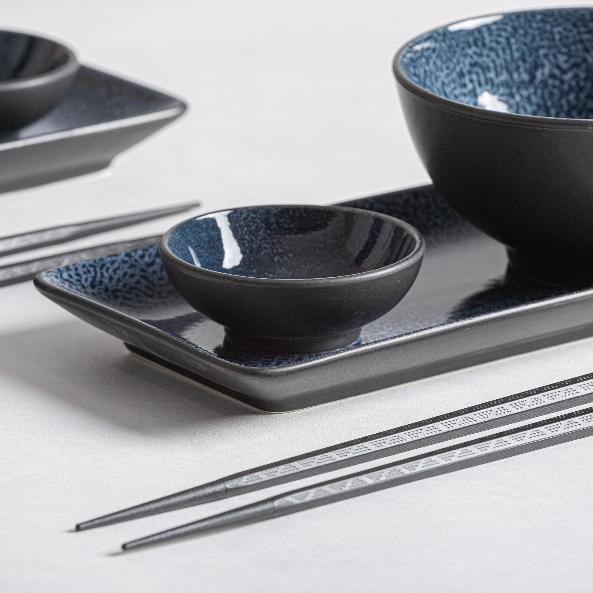 Saussi Ceramic Crockery (Set of 8) - Maison Rêves UK
