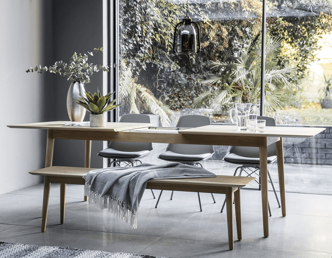 Astley Extending Oak Dining Table - Maison Rêves UK